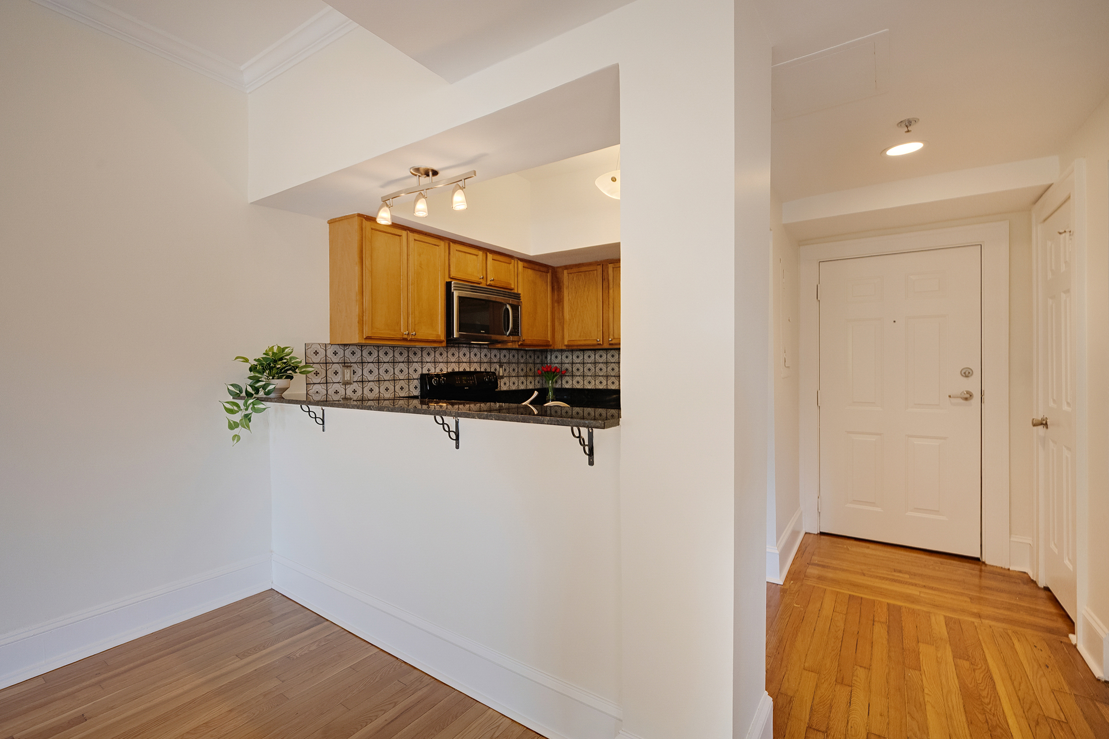  Charming Condo Set in the Iconic Alhambra Building in the Heart of Buckhead - 物件實景