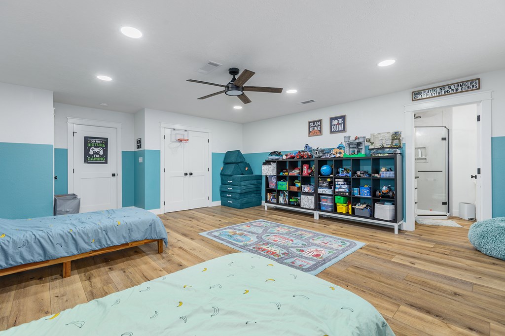 Huntington, Texas, 75949, United States, 4 Bedrooms Bedrooms, ,3 BathroomsBathrooms,Residential,For Sale,2009235