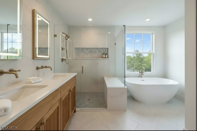 North Caldwell Boro, New Jersey, 07006, United States, 5 Bedrooms Bedrooms, ,5 BathroomsBathrooms,Residential,For Sale,1994766