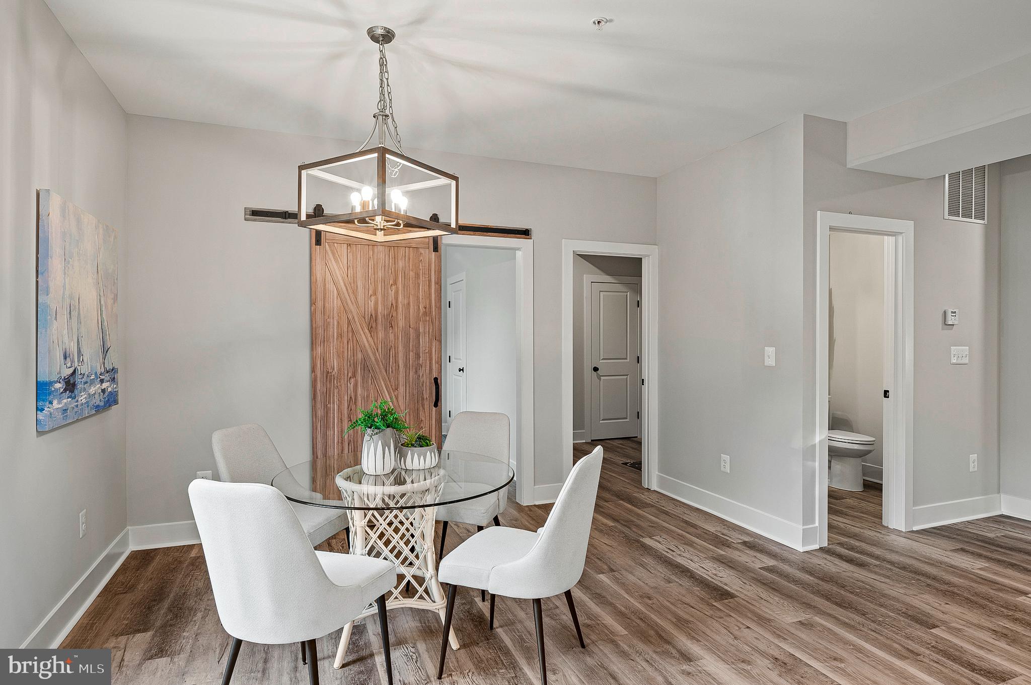 Edgewater, Maryland, 21037, United States, 5 Bedrooms Bedrooms, ,3 BathroomsBathrooms,Residential,For Sale,1895020