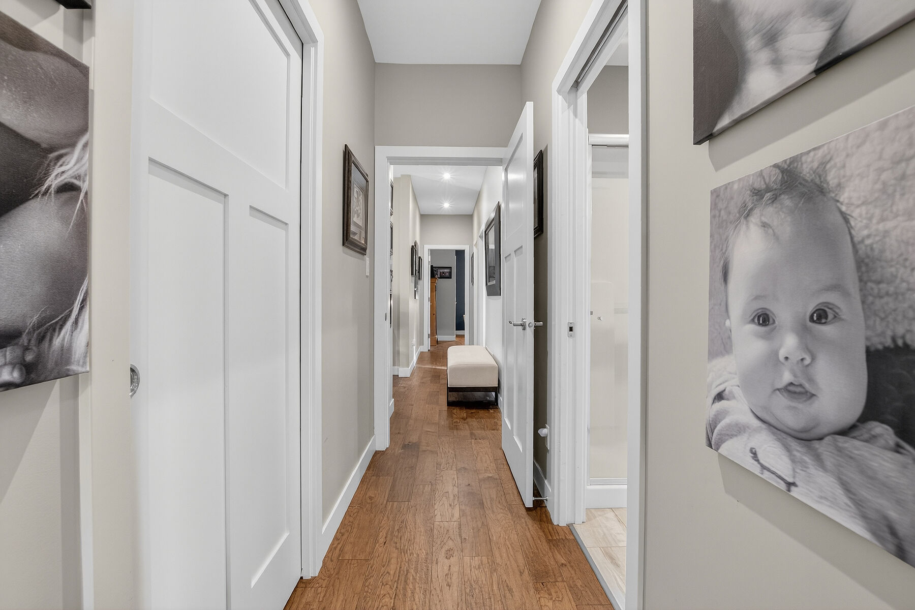  Woodland Shores - 物件實景