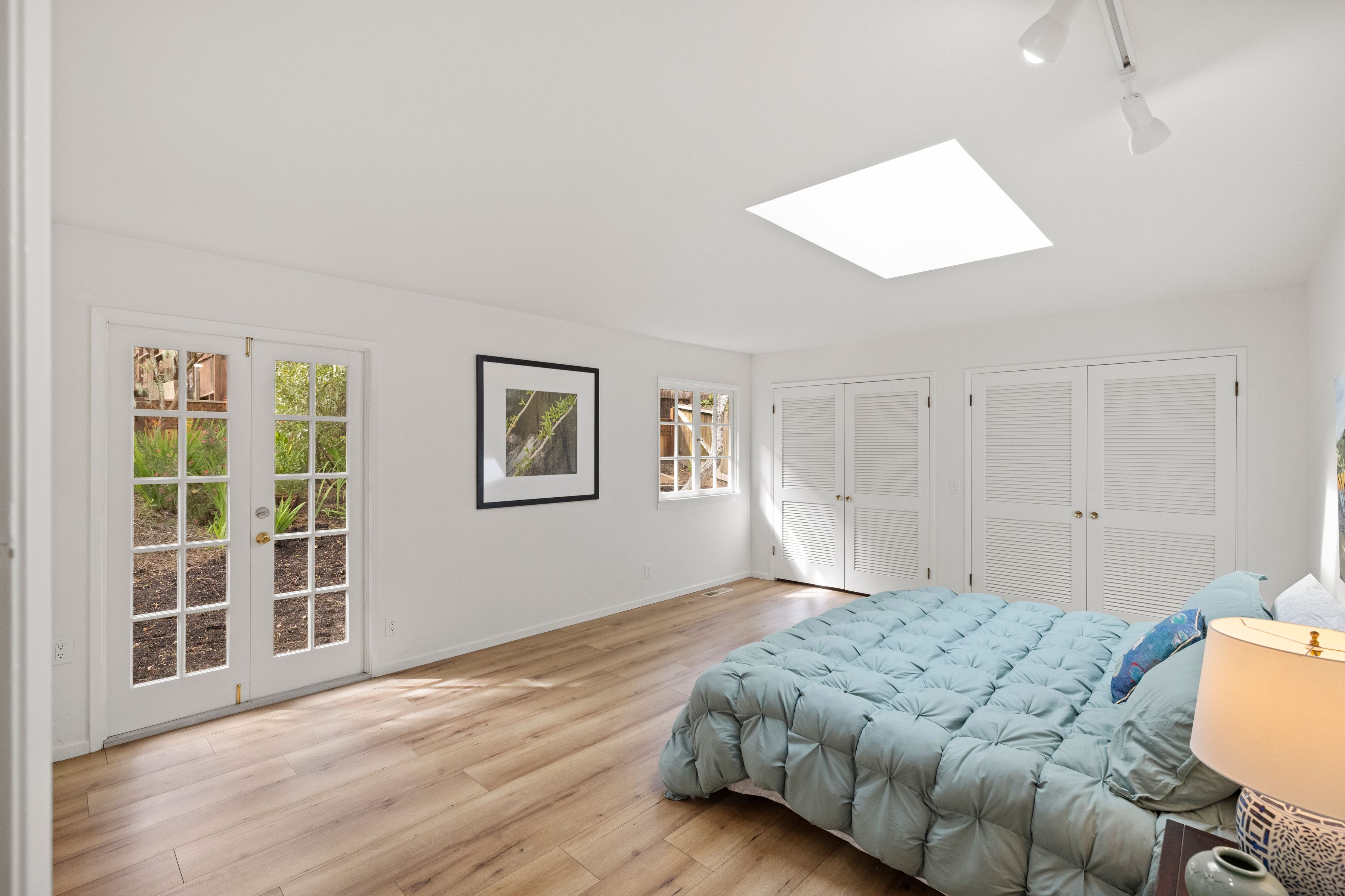  691 Fernwood Avenue - 物件實景