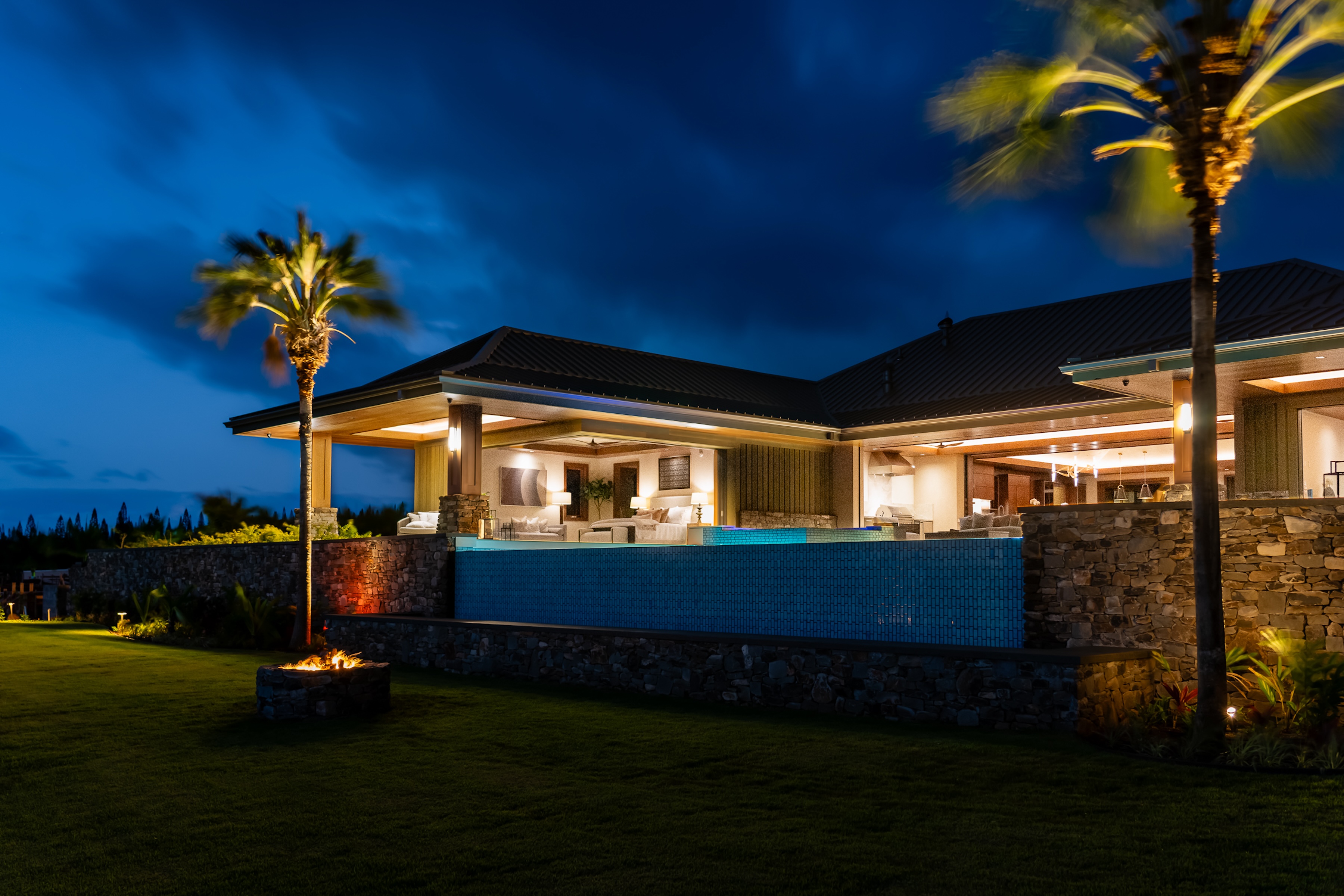  Move-In Ready Luxury: A Masterpiece in Kapalua