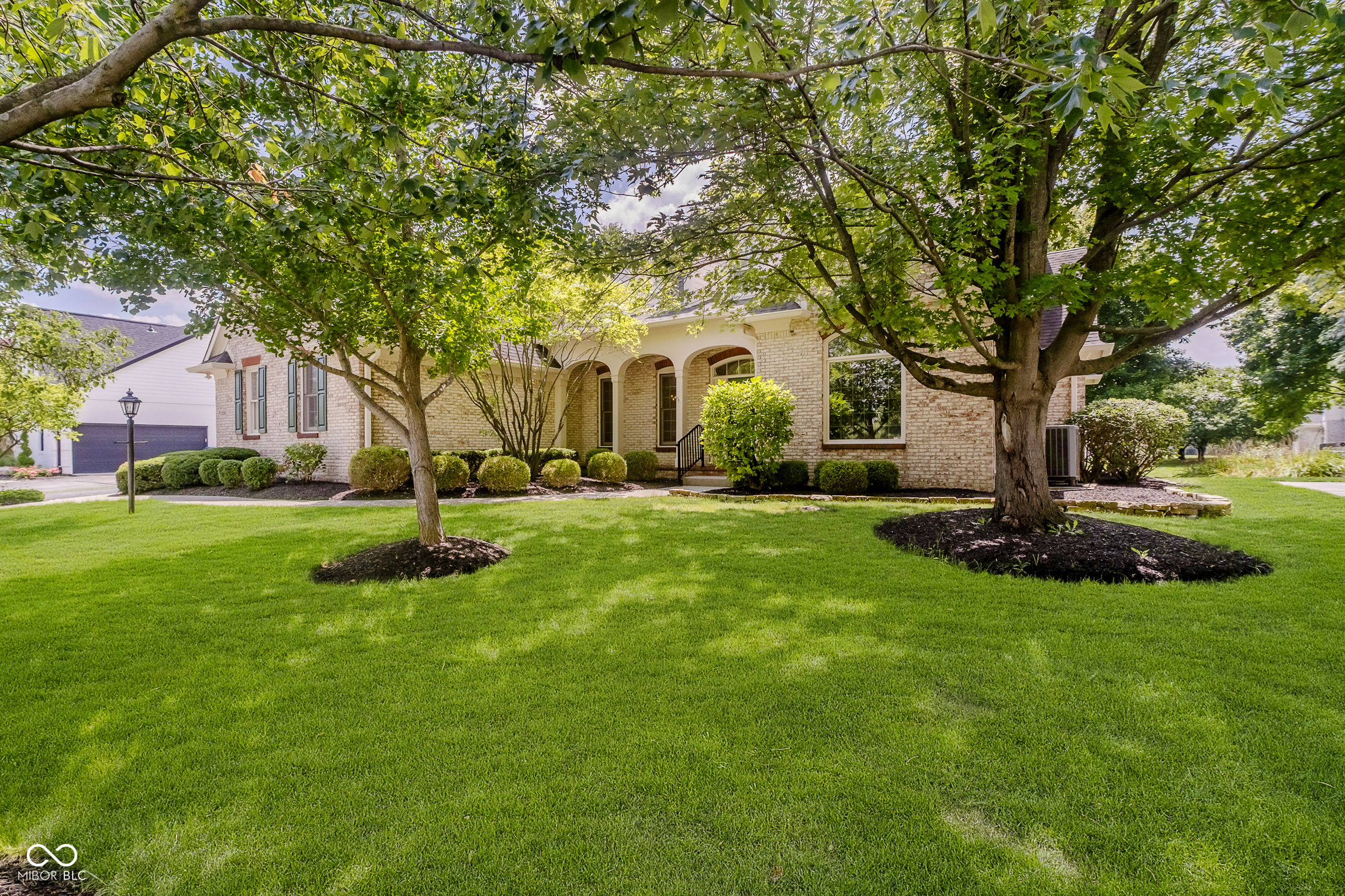 Carmel, Indiana, 46033, United States, 4 Bedrooms Bedrooms, ,4 BathroomsBathrooms,Residential,For Sale,1893581