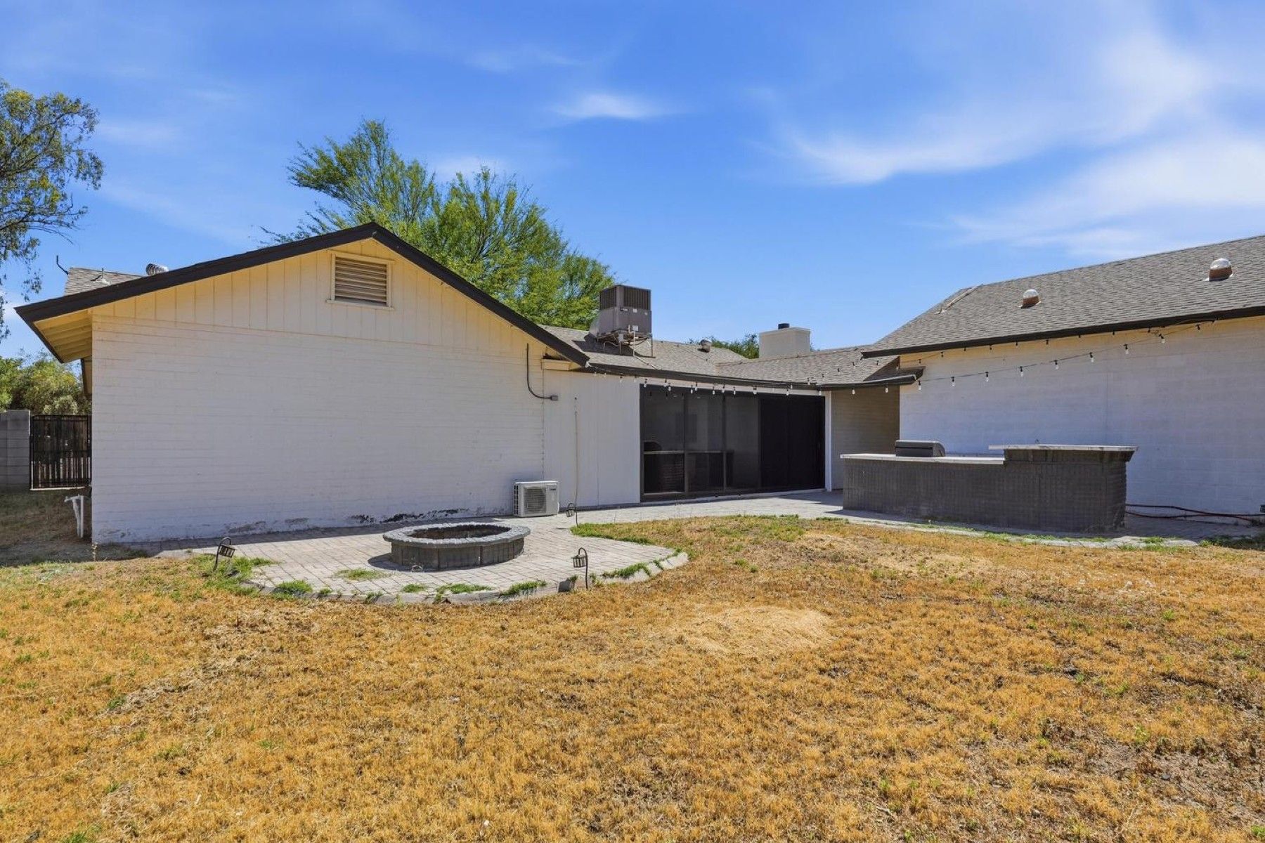  2266 E Willis Rd  Gilbert, AZ - 物件實景