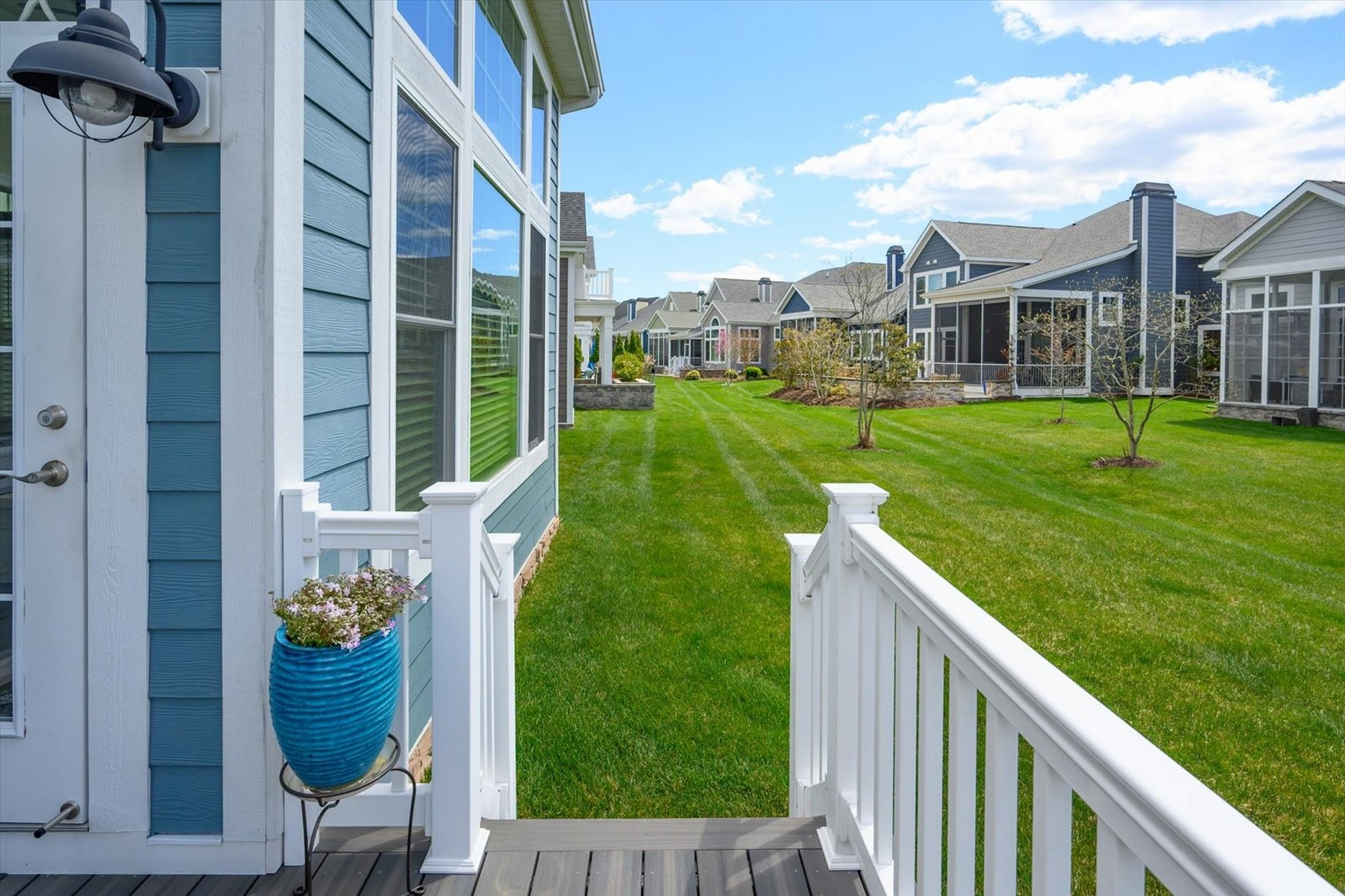  22072 Seaport Square - 物件實景