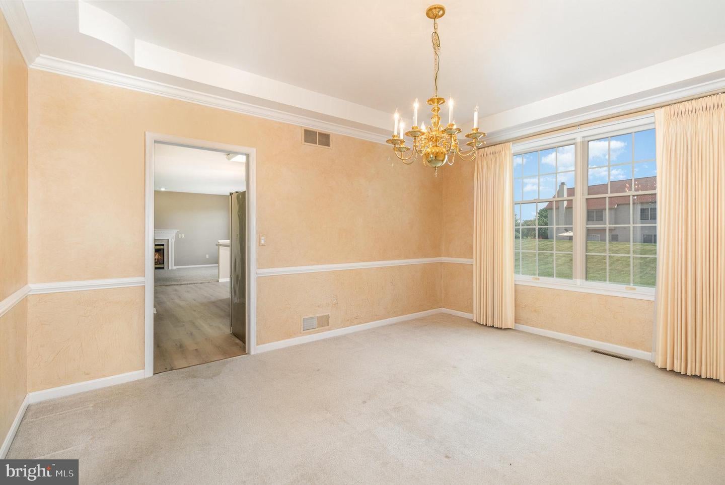 HUMMELSTOWN, Pennsylvania, 17036, United States, 4 Bedrooms Bedrooms, ,3 BathroomsBathrooms,Residential,For Sale,1974344