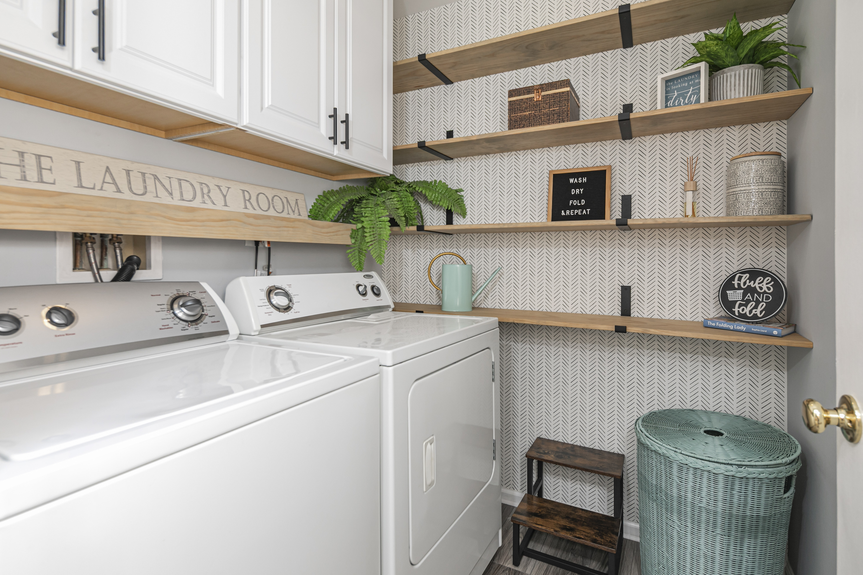  Stylish Updates and All the Conveniences of Brandon Farms - 物件實景