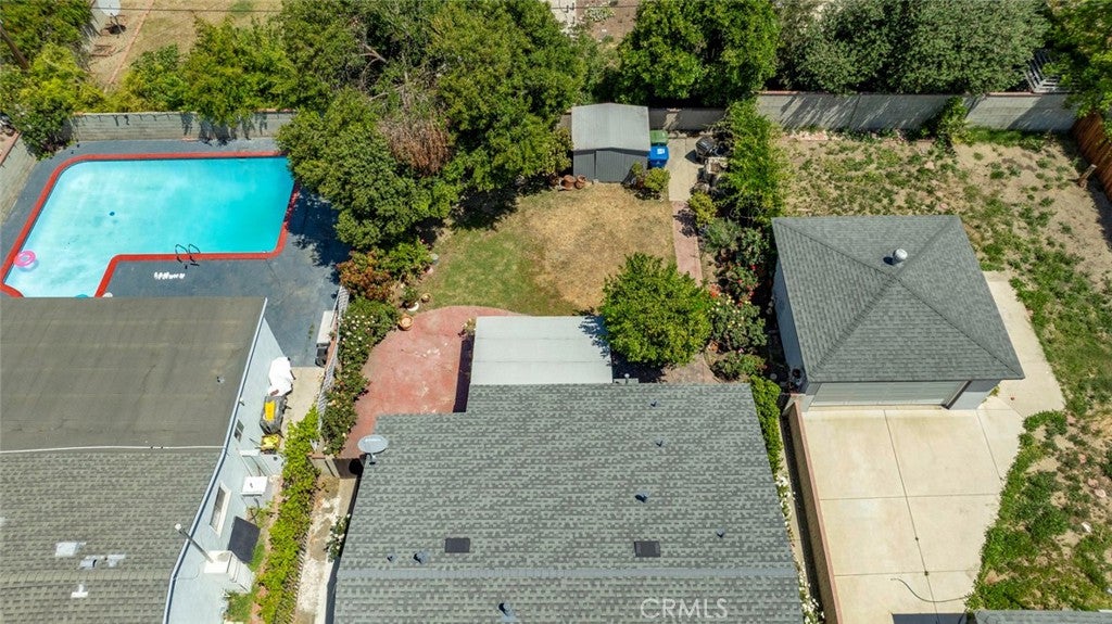 Van Nuys, California, 91405, United States, 2 Bedrooms Bedrooms, ,2 BathroomsBathrooms,Residential,For Sale,1993356