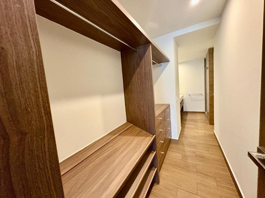 Miguel Hidalgo, Ciudad de México, 11320, Mexico, 2 Bedrooms Bedrooms, ,2 BathroomsBathrooms,Residential,For Sale,1918091