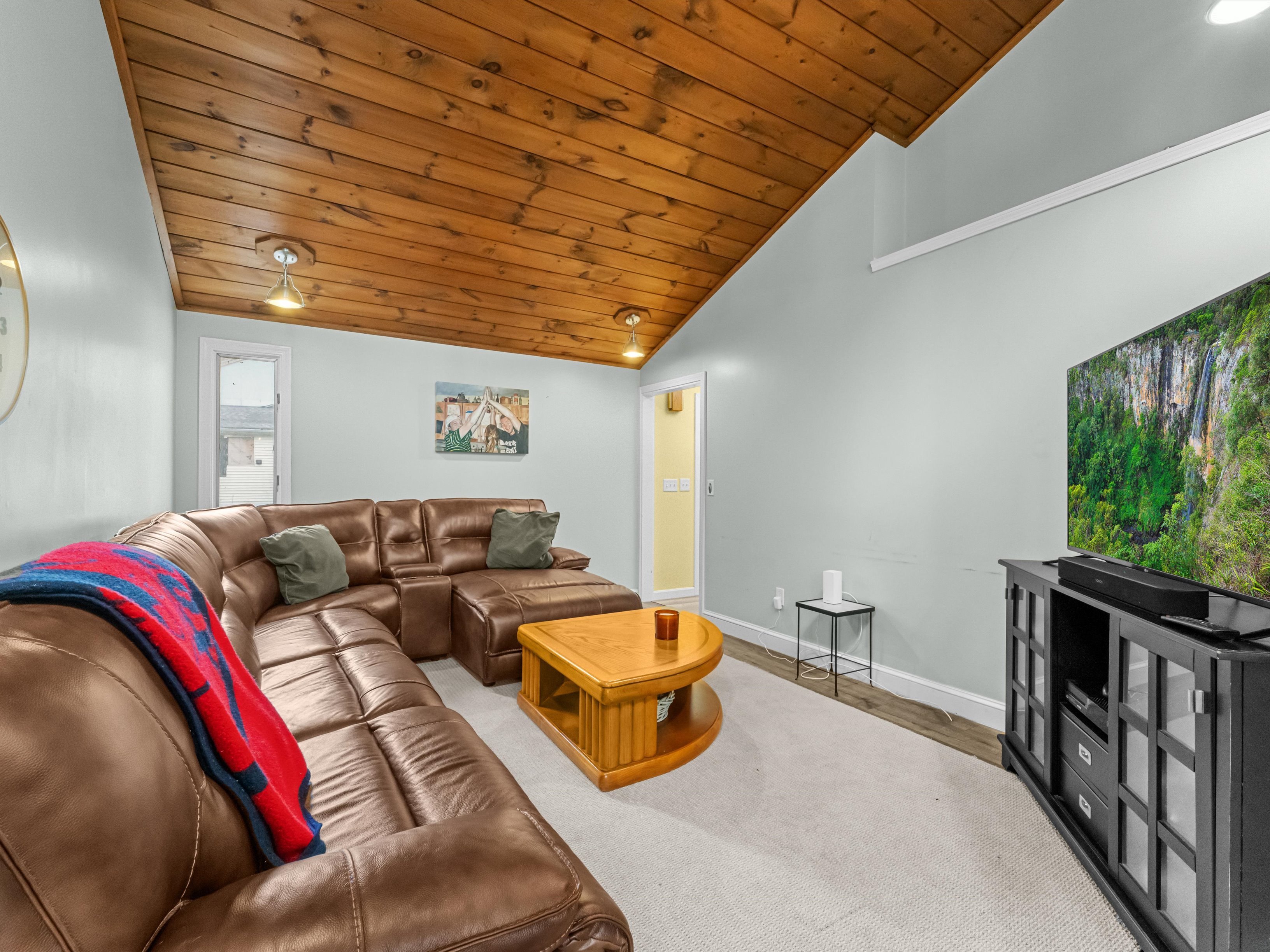  19 Cedar Road, Shrewsbury, MA 01545 - 物件實景