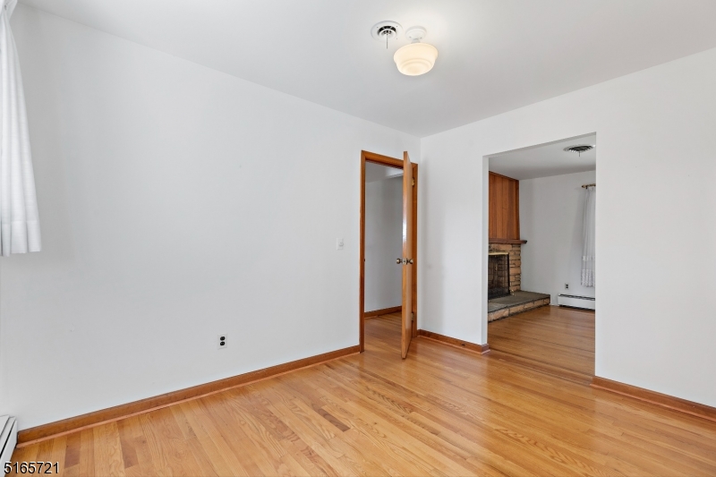 Clifton City, New Jersey, 07013-1523, United States, 3 Bedrooms Bedrooms, ,1 BathroomBathrooms,Residential,For Sale,1944968