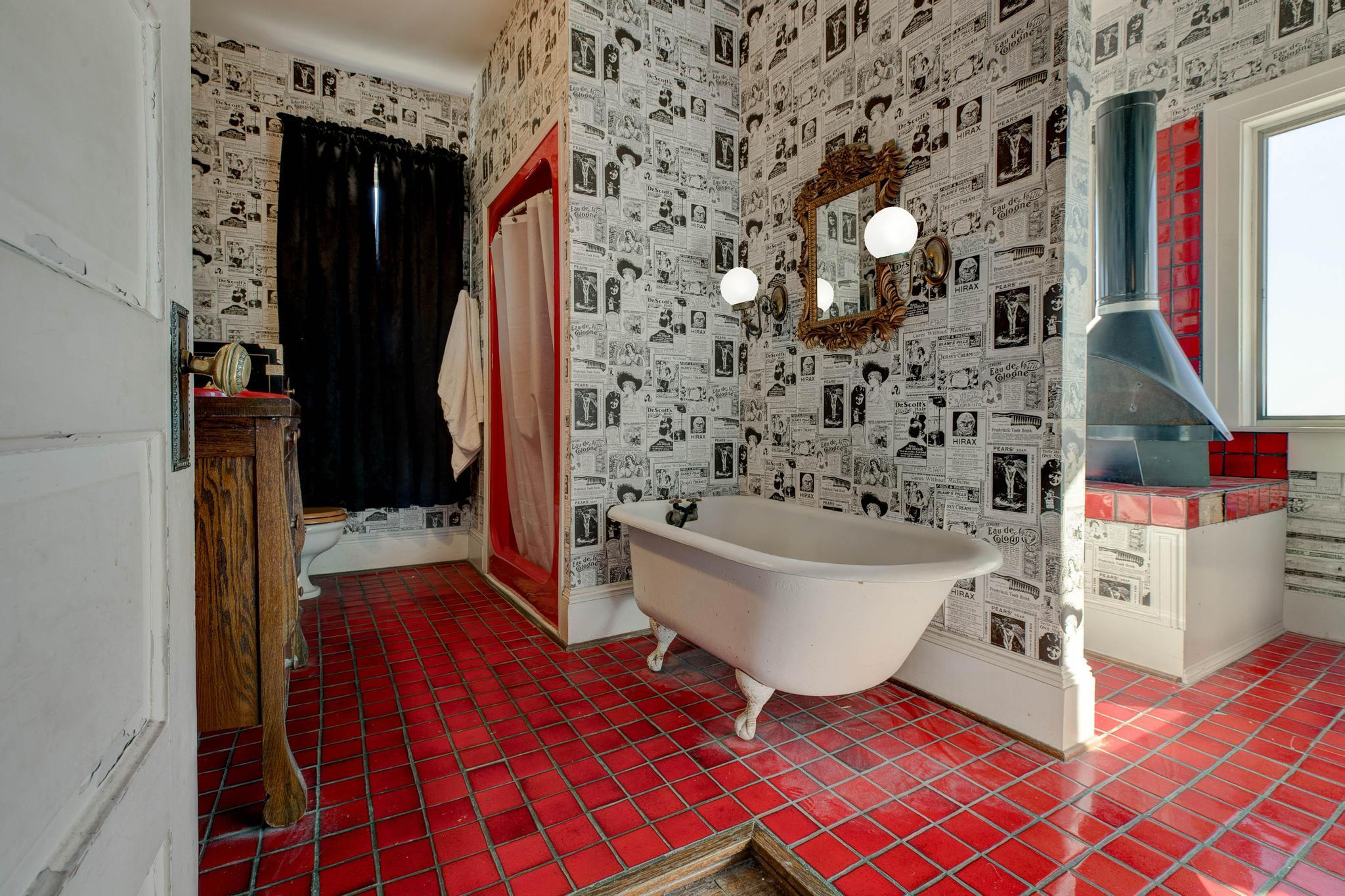 Winchester, Kentucky, 40391, United States, 3 Bedrooms Bedrooms, ,3 BathroomsBathrooms,Residential,For Sale,1992796