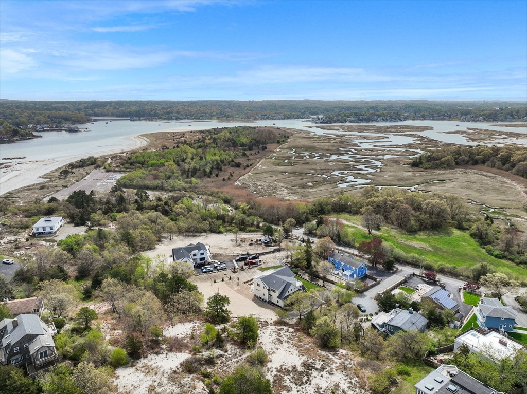 Gloucester, Massachusetts, 01930, United States, 4 Bedrooms Bedrooms, ,5 BathroomsBathrooms,Residential,For Sale,1804807
