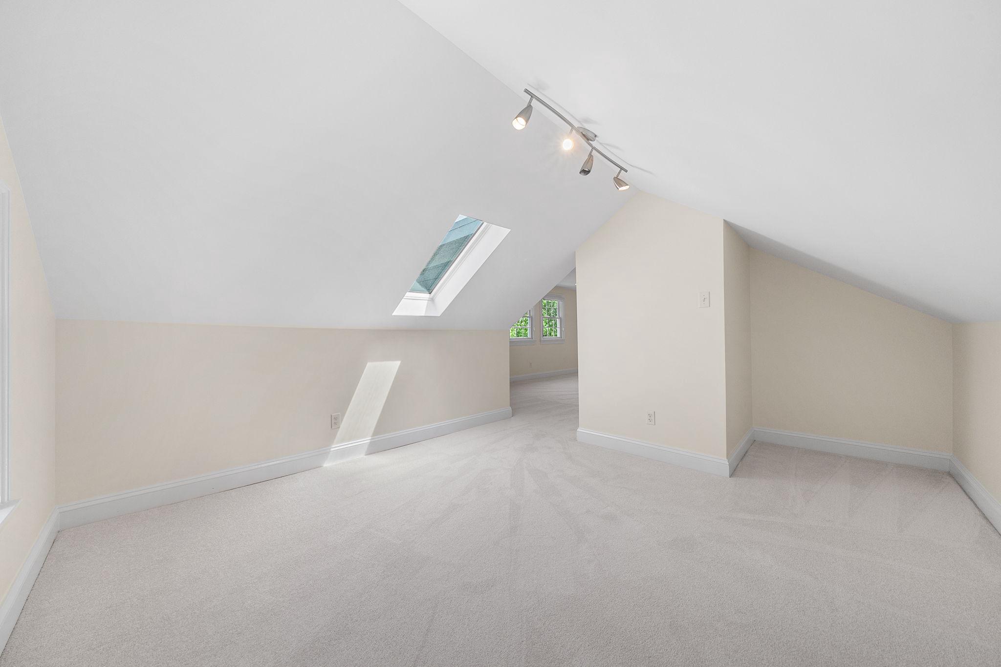  1211 Janneys Lane, Alexandria, VA, 22302 - 物件實景