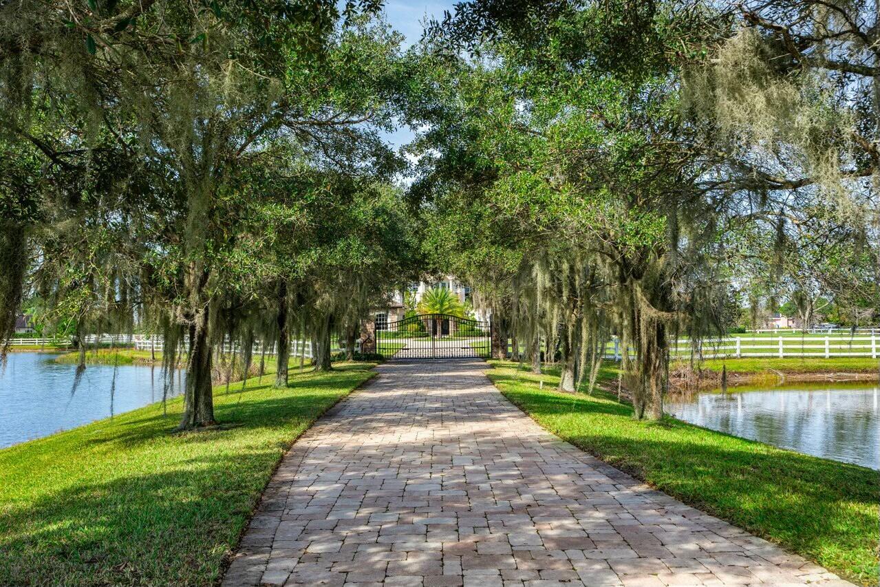 Delray Beach, Florida, 33446, United States, 5 Bedrooms Bedrooms, ,7 BathroomsBathrooms,Residential,For Sale,1694596