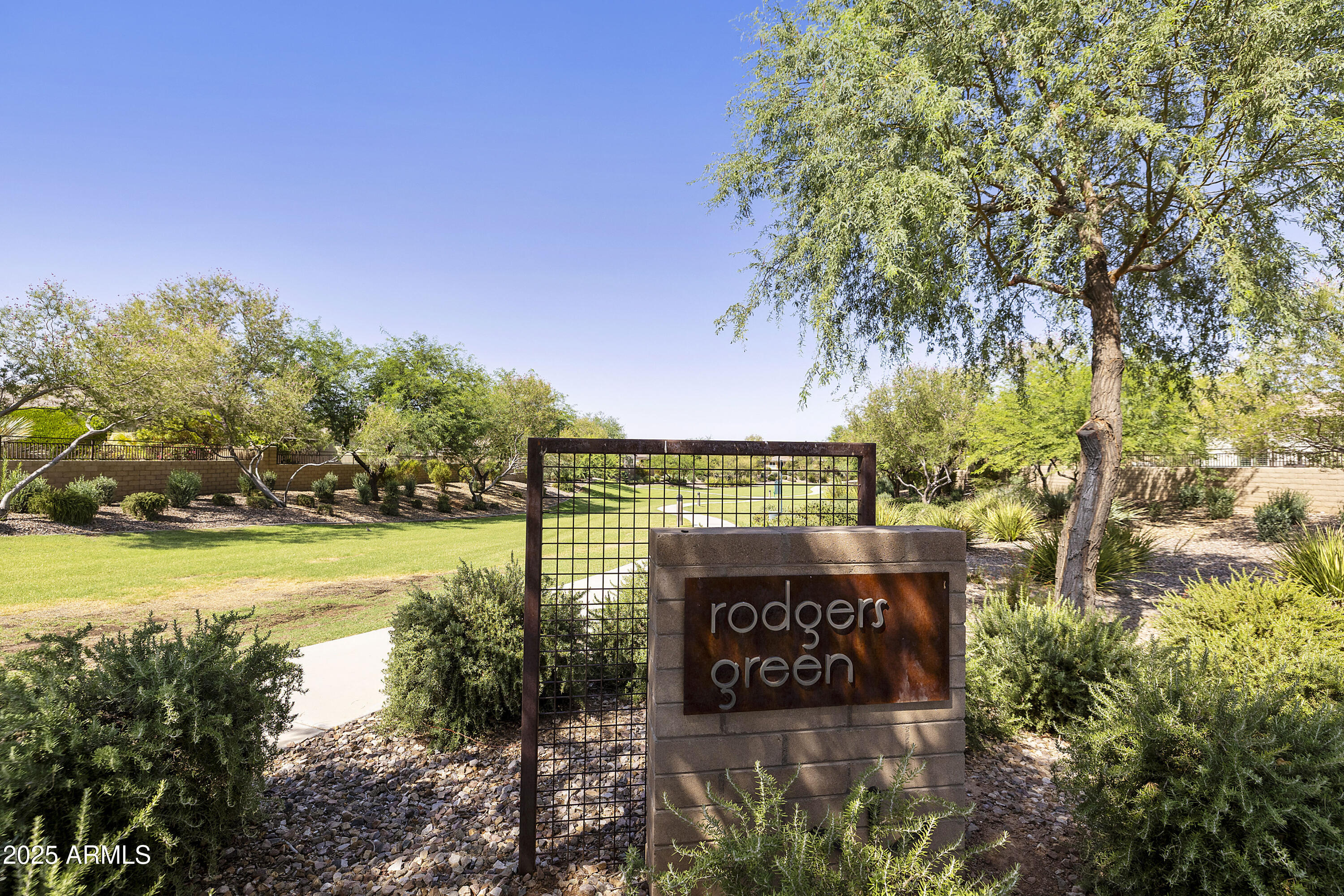 Mesa, Arizona, 85212, United States, 2 Bedrooms Bedrooms, ,Residential,For Sale,1919975