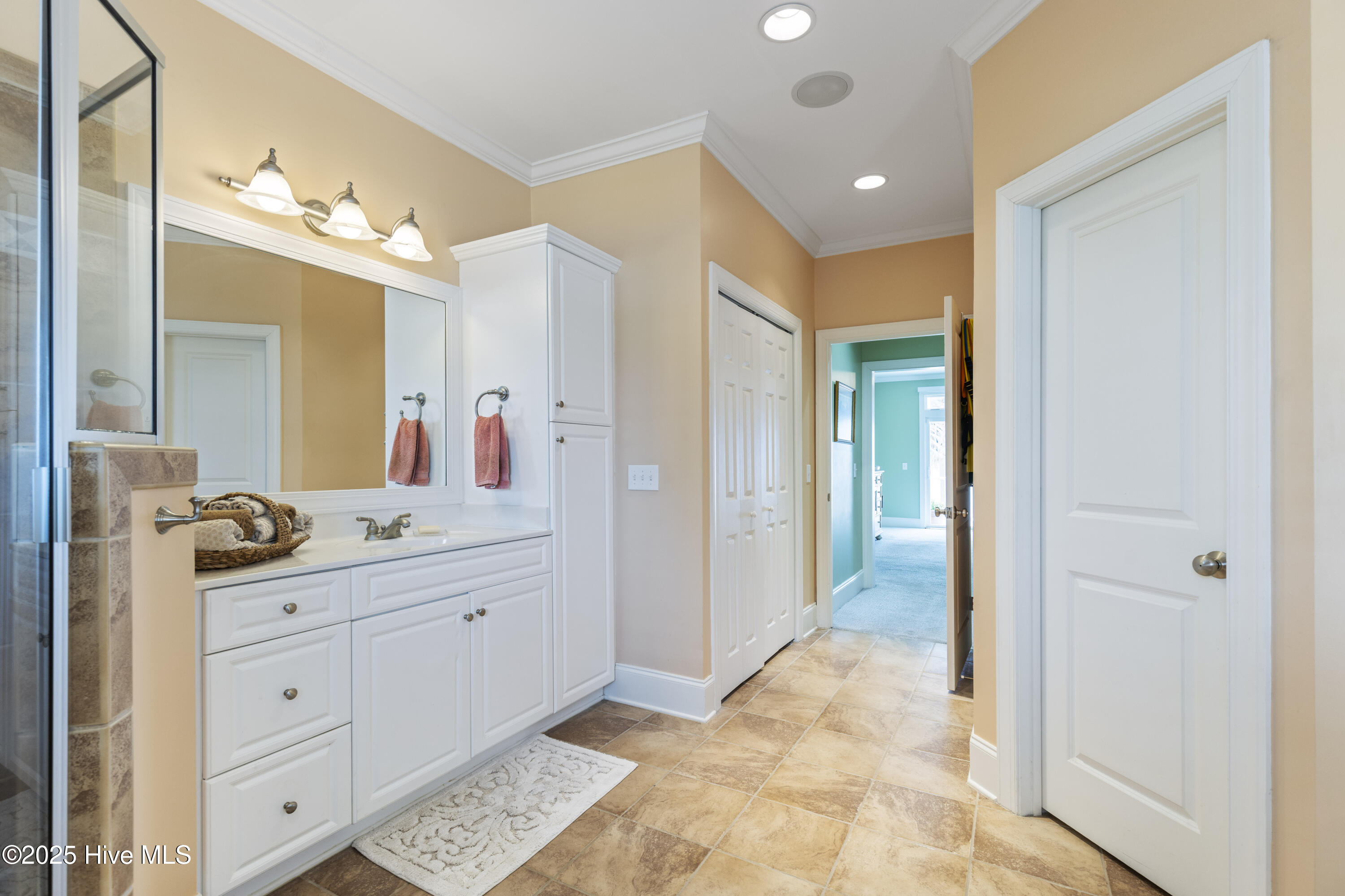 Carolina Beach, North Carolina, 28428, United States, 4 Bedrooms Bedrooms, ,4 BathroomsBathrooms,Residential,For Sale,1848790