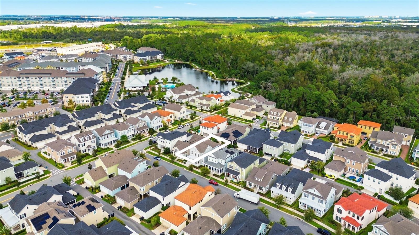 CELEBRATION, Florida, 34747, United States, 4 Bedrooms Bedrooms, ,3 BathroomsBathrooms,Residential,For Sale,1975920