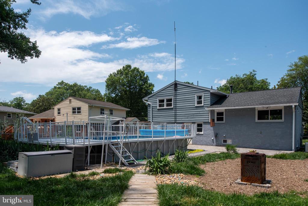 Alexandria, Virginia, 22308, United States, 4 Bedrooms Bedrooms, ,3 BathroomsBathrooms,Residential,For Sale,1921222