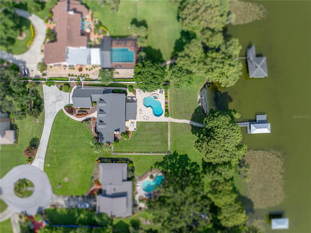 Winter Haven, Florida, 33884, United States, 3 Bedrooms Bedrooms, ,4 BathroomsBathrooms,Residential,For Sale,1895737