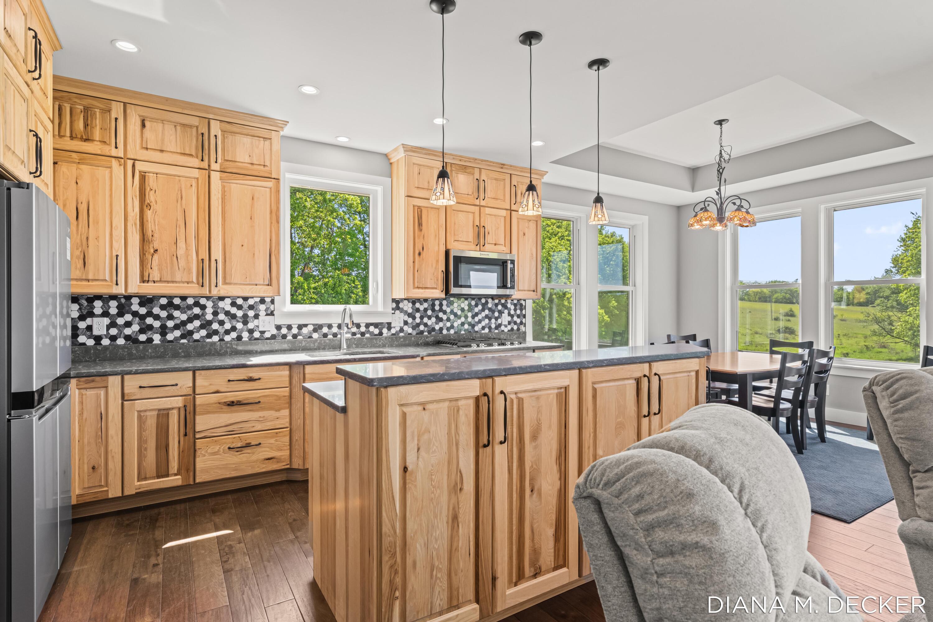 Bloomingdale, Michigan, 49026, United States, 2 Bedrooms Bedrooms, ,3 BathroomsBathrooms,Residential,For Sale,2049040
