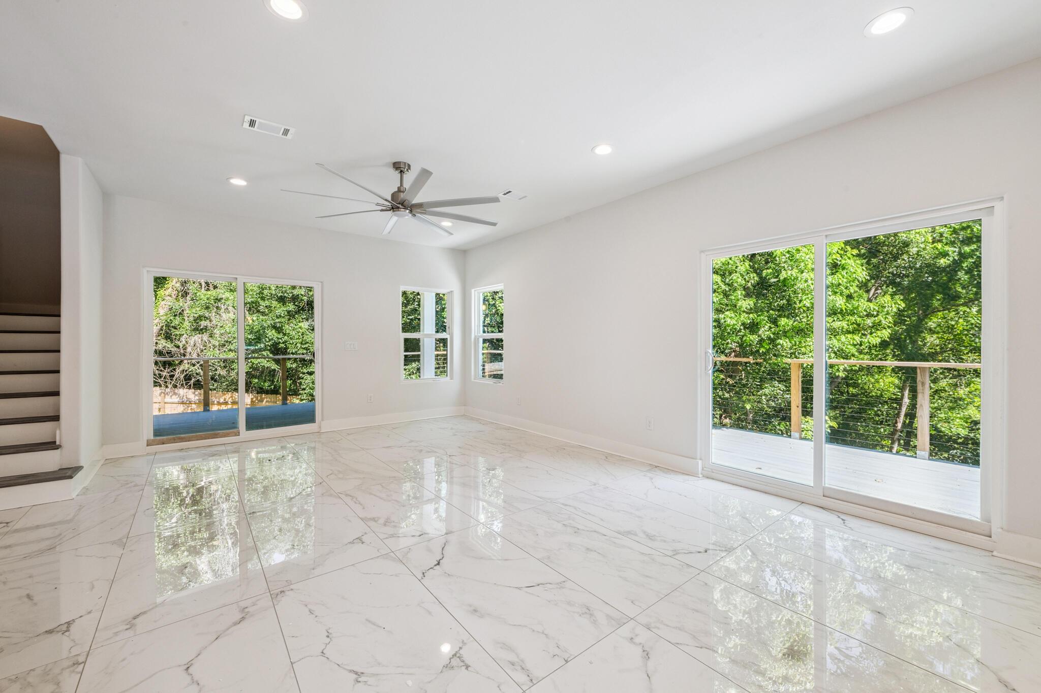 Niceville, Florida, 32578, United States, 5 Bedrooms Bedrooms, ,4 BathroomsBathrooms,Residential,For Sale,1942712
