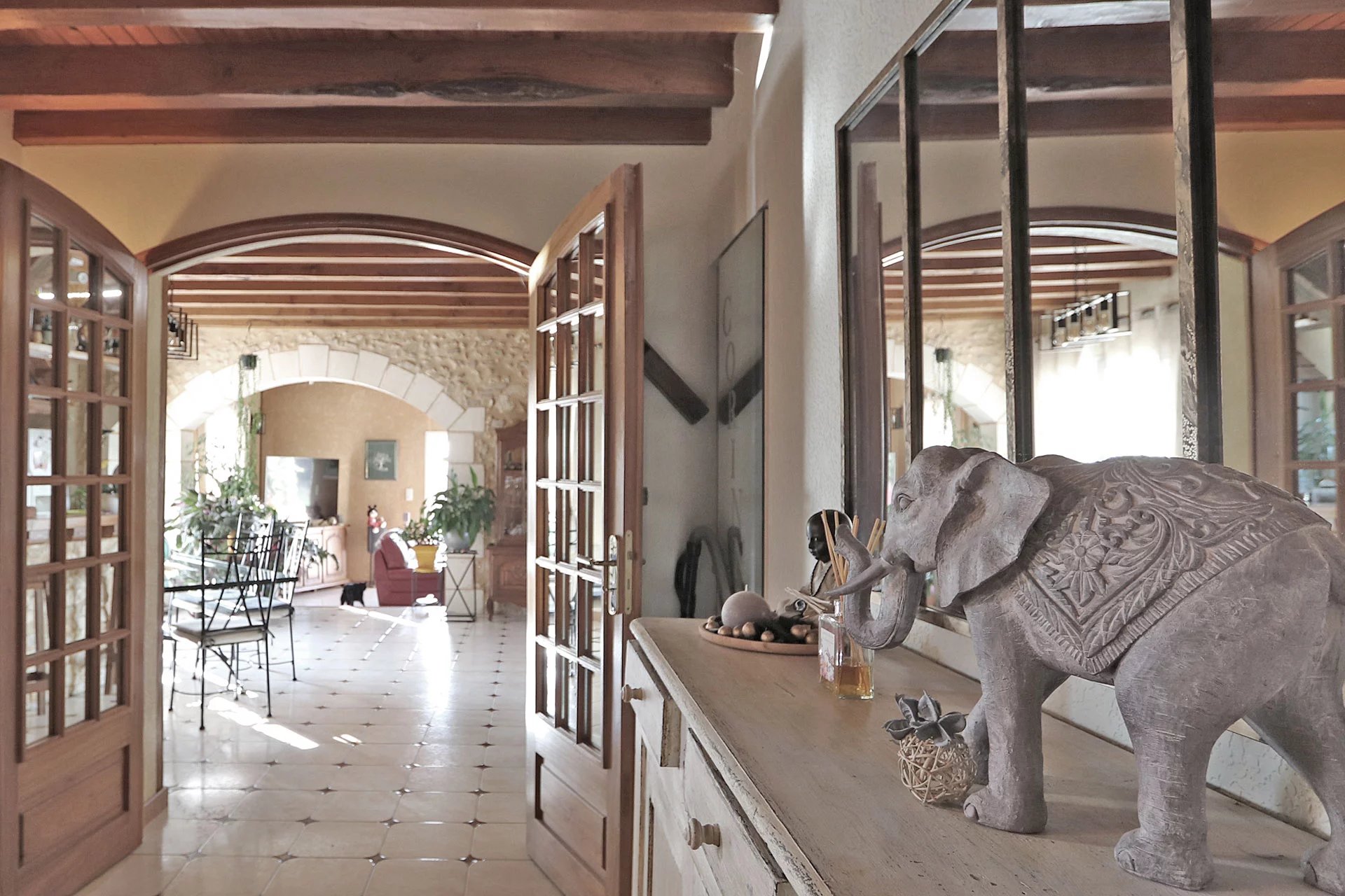 Bergerac, New Aquitaine, 24100, FR, 4 Bedrooms Bedrooms, ,3 BathroomsBathrooms,Residential,For Sale,1995573