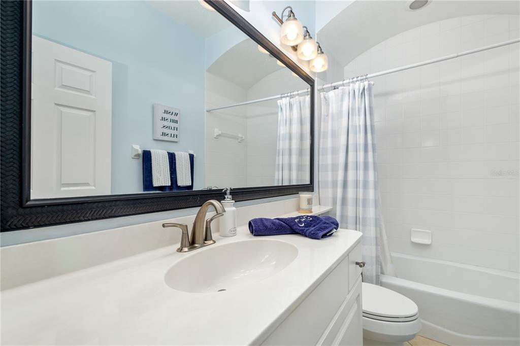 University Park, Florida, 34201, United States, 4 Bedrooms Bedrooms, ,3 BathroomsBathrooms,Residential,For Sale,1932528