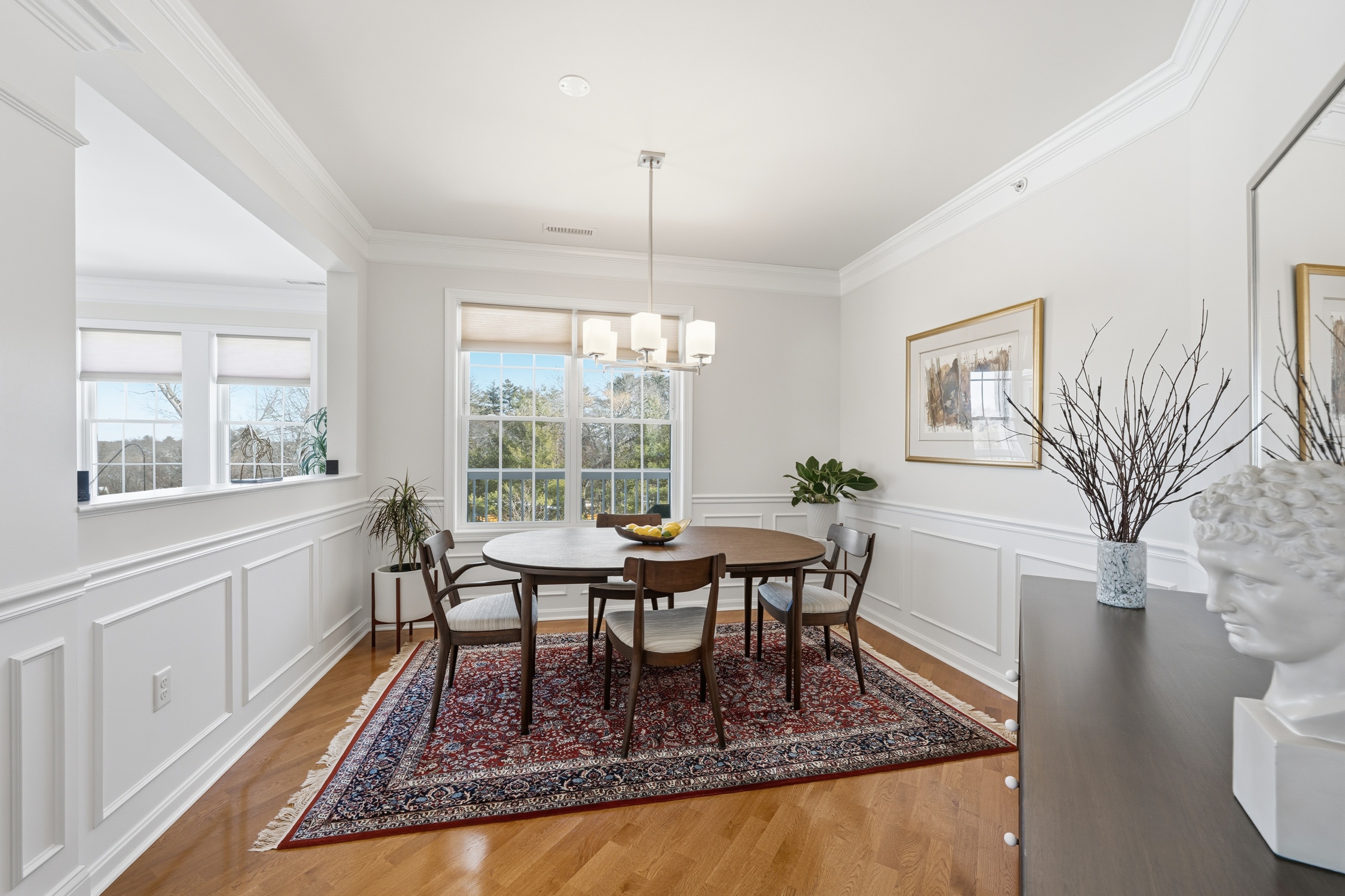 Natick, Massachusetts, 01760, United States, 2 Bedrooms Bedrooms, ,2 BathroomsBathrooms,Residential,For Sale,2015900