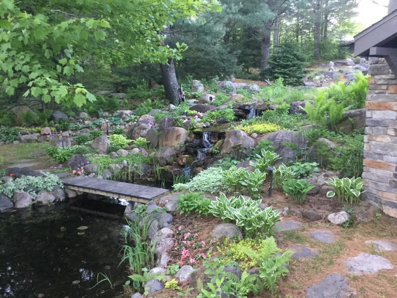 Watersmeet, Michigan, 49969, United States, 4 Bedrooms Bedrooms, ,3 BathroomsBathrooms,Residential,For Sale,1979345