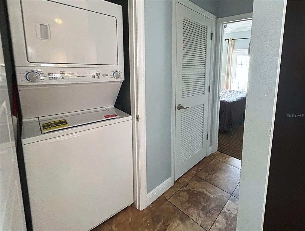 Sarasota, Florida, 34242, United States, 2 Bedrooms Bedrooms, ,2 BathroomsBathrooms,Residential,For Sale,1762339