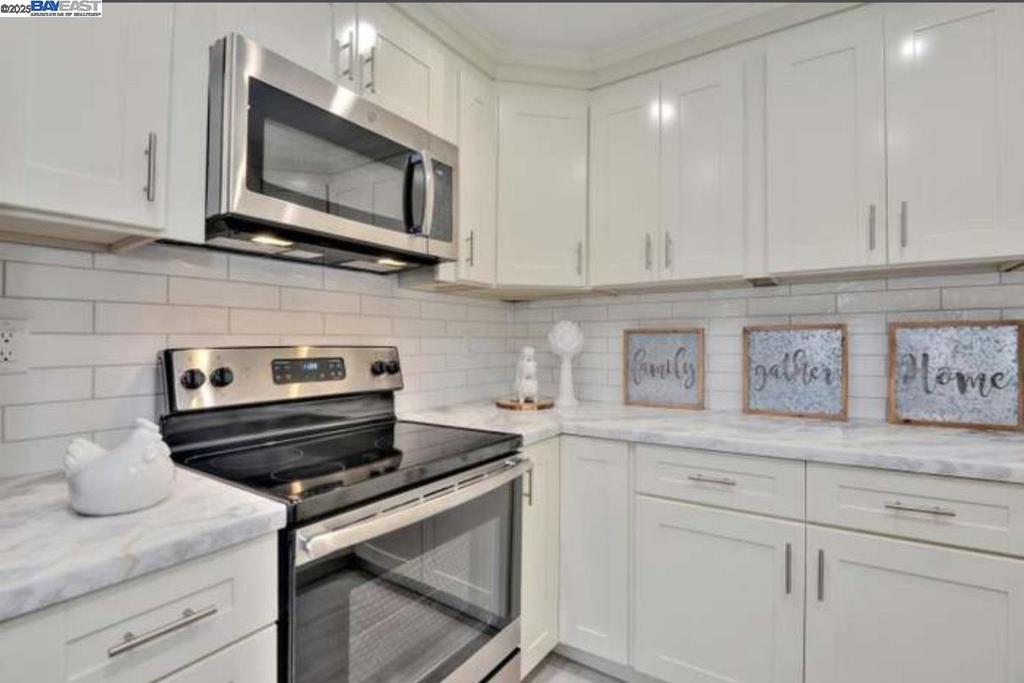 San Jose, California, 95111, United States, 2 Bedrooms Bedrooms, ,2 BathroomsBathrooms,Residential,For Sale,2009059