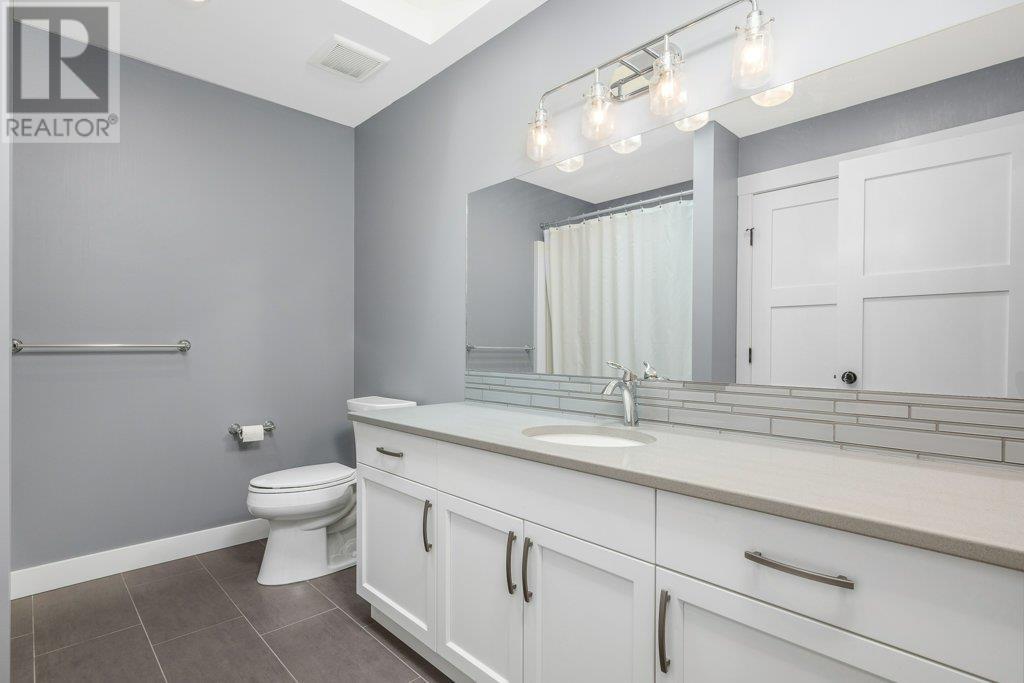 VERNON, British Columbia, V1B 0A3, CA, 4 Bedrooms Bedrooms, ,2 BathroomsBathrooms,Residential,For Sale,1907327