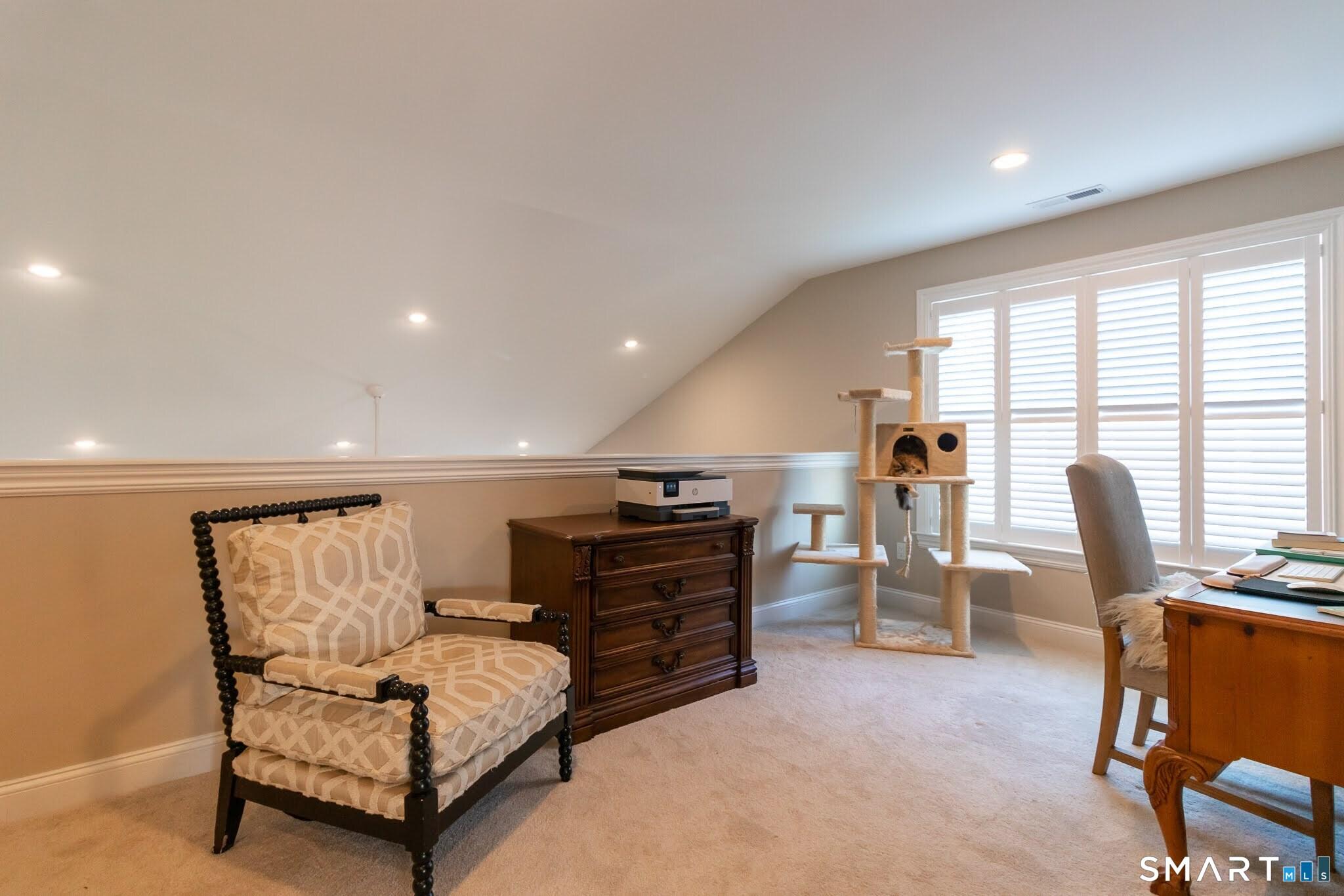 Cheshire, Connecticut, 06410, United States, 3 Bedrooms Bedrooms, ,3 BathroomsBathrooms,Residential,For Sale,2005318