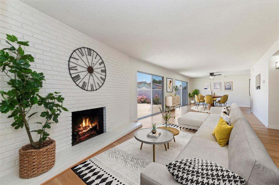 Pomona, California, 91767, United States, 4 Bedrooms Bedrooms, ,2 BathroomsBathrooms,Residential,For Sale,1827977