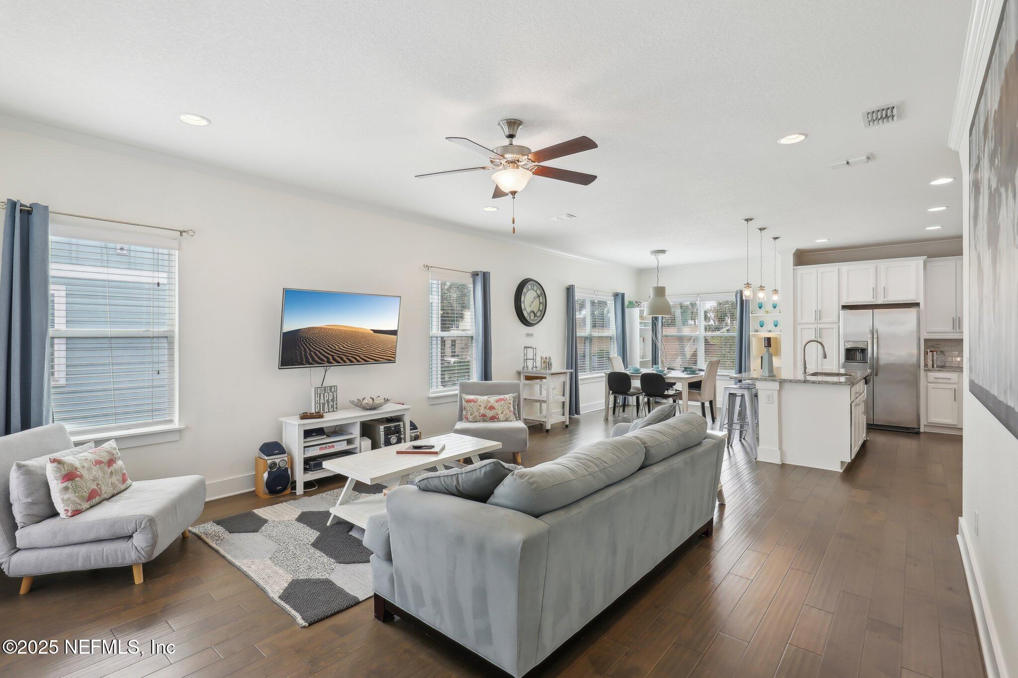 Jacksonville Beach, Florida, 32250, United States, 3 Bedrooms Bedrooms, ,4 BathroomsBathrooms,Residential,For Sale,1838748