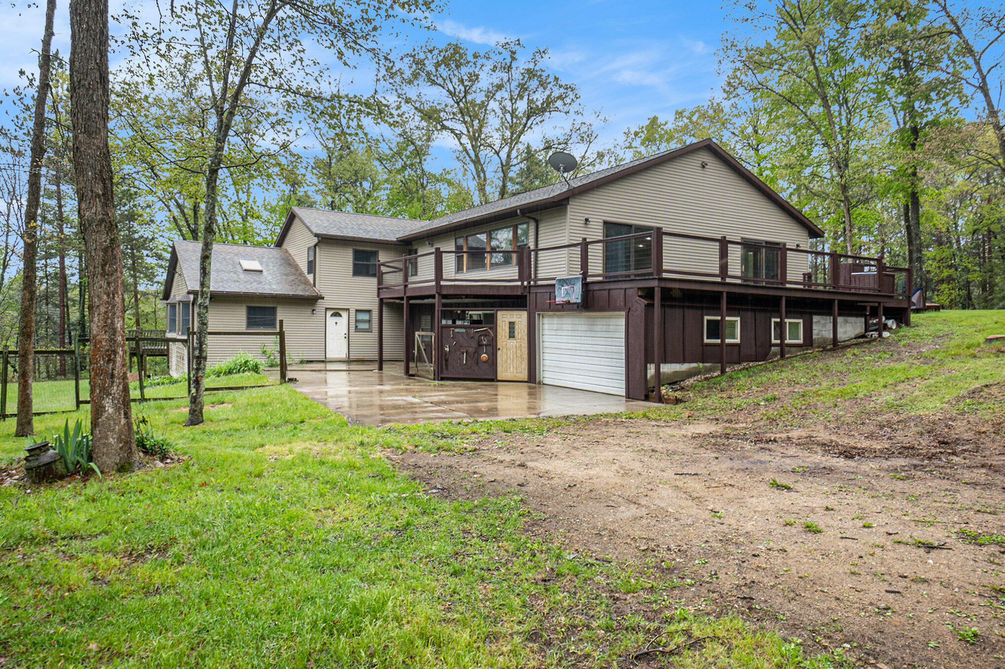 White Cloud, Michigan, 49349, United States, 5 Bedrooms Bedrooms, ,4 BathroomsBathrooms,Residential,For Sale,1807044
