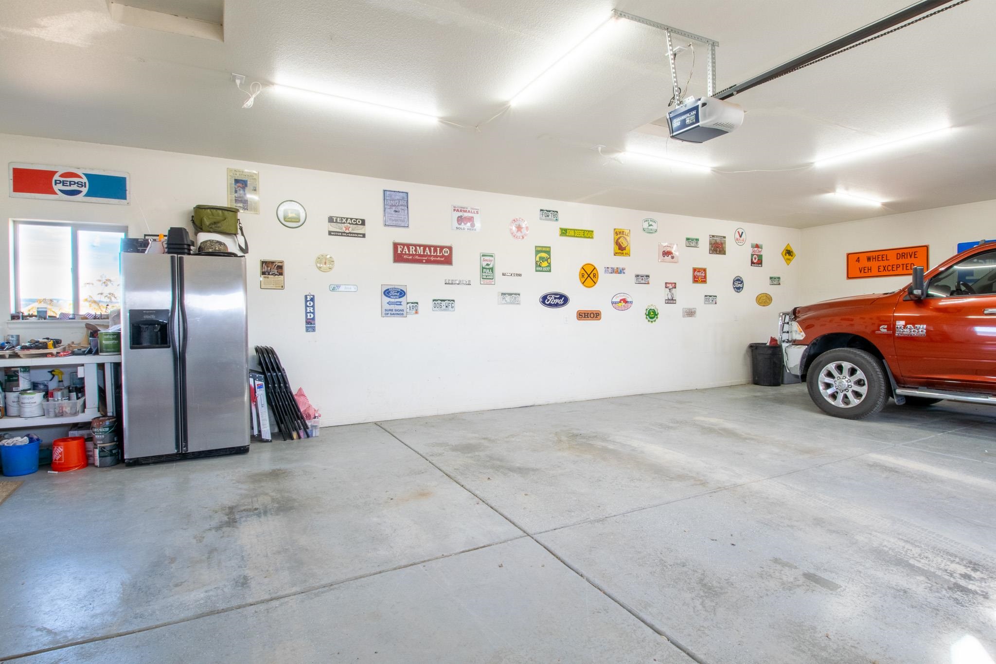 Whitewater, Colorado, 81527, United States, 4 Bedrooms Bedrooms, ,3 BathroomsBathrooms,Residential,For Sale,1987971