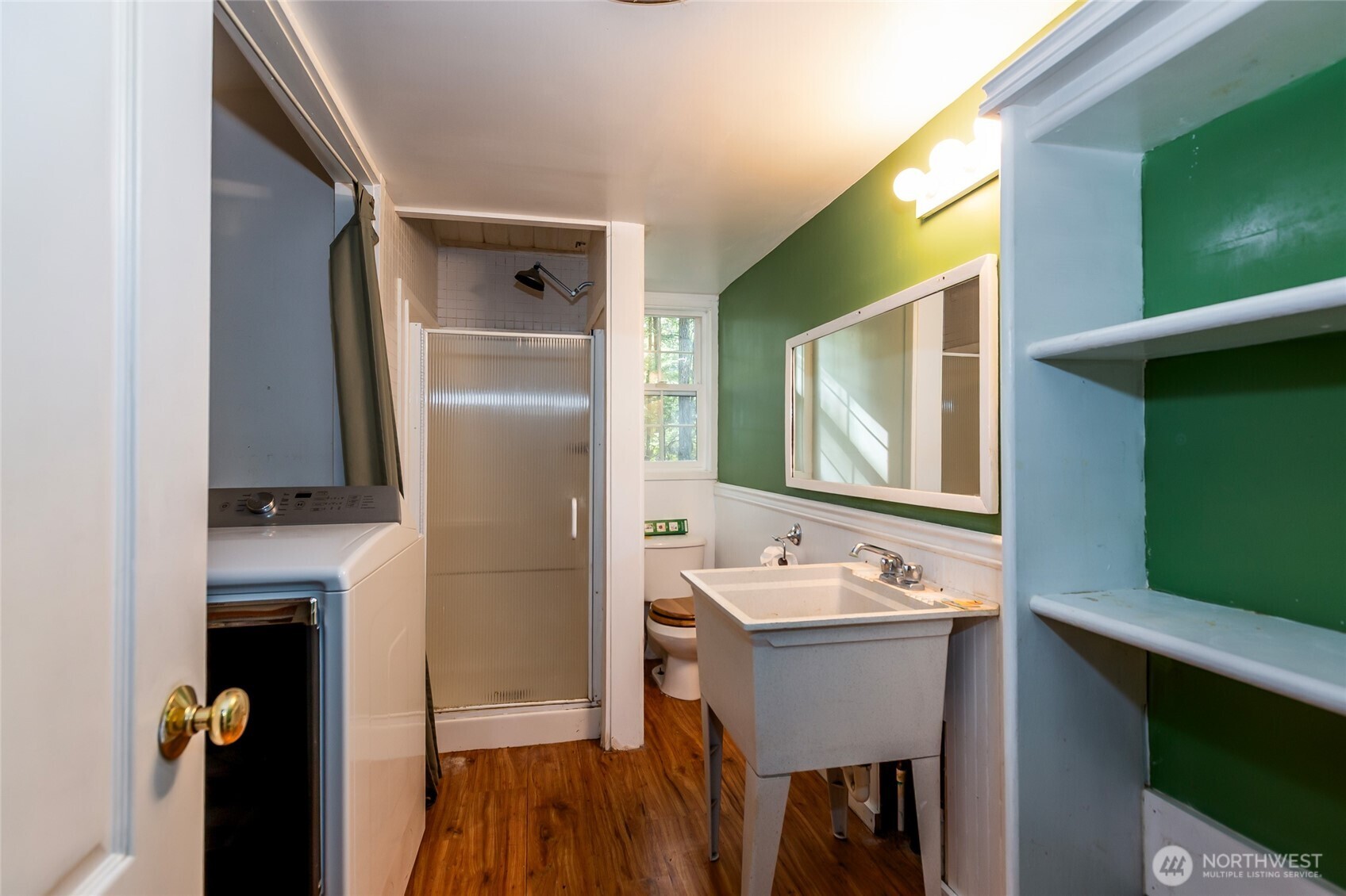 Friday Harbor, Washington, 98250, United States, 3 Bedrooms Bedrooms, ,2 BathroomsBathrooms,Residential,For Sale,1987882