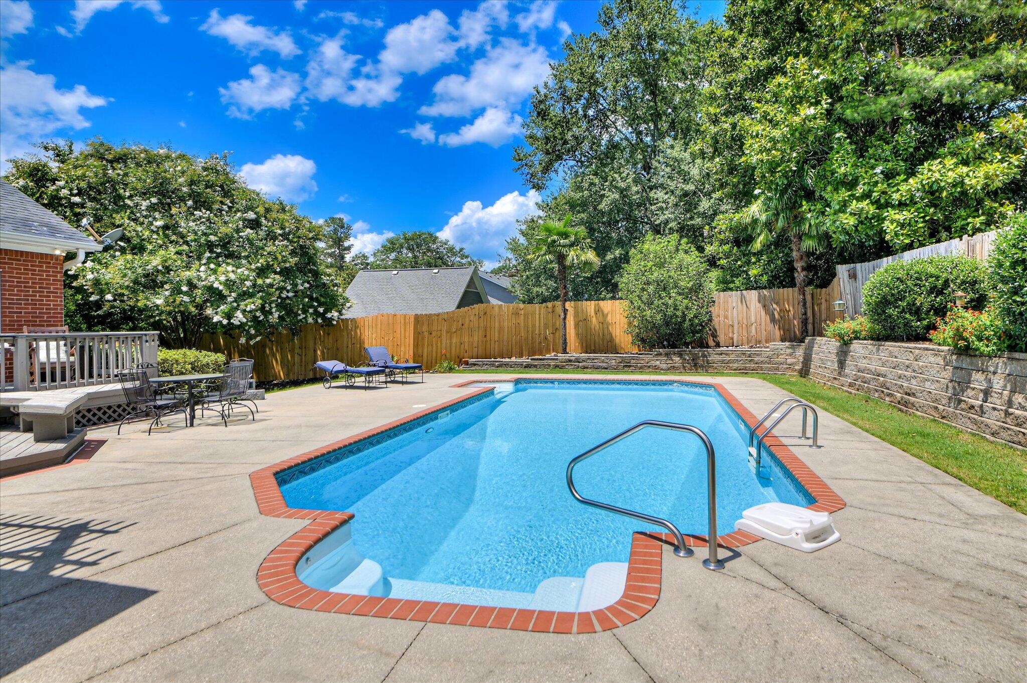 North Augusta, South Carolina, 29841, United States, 3 Bedrooms Bedrooms, ,3 BathroomsBathrooms,Residential,For Sale,1981252