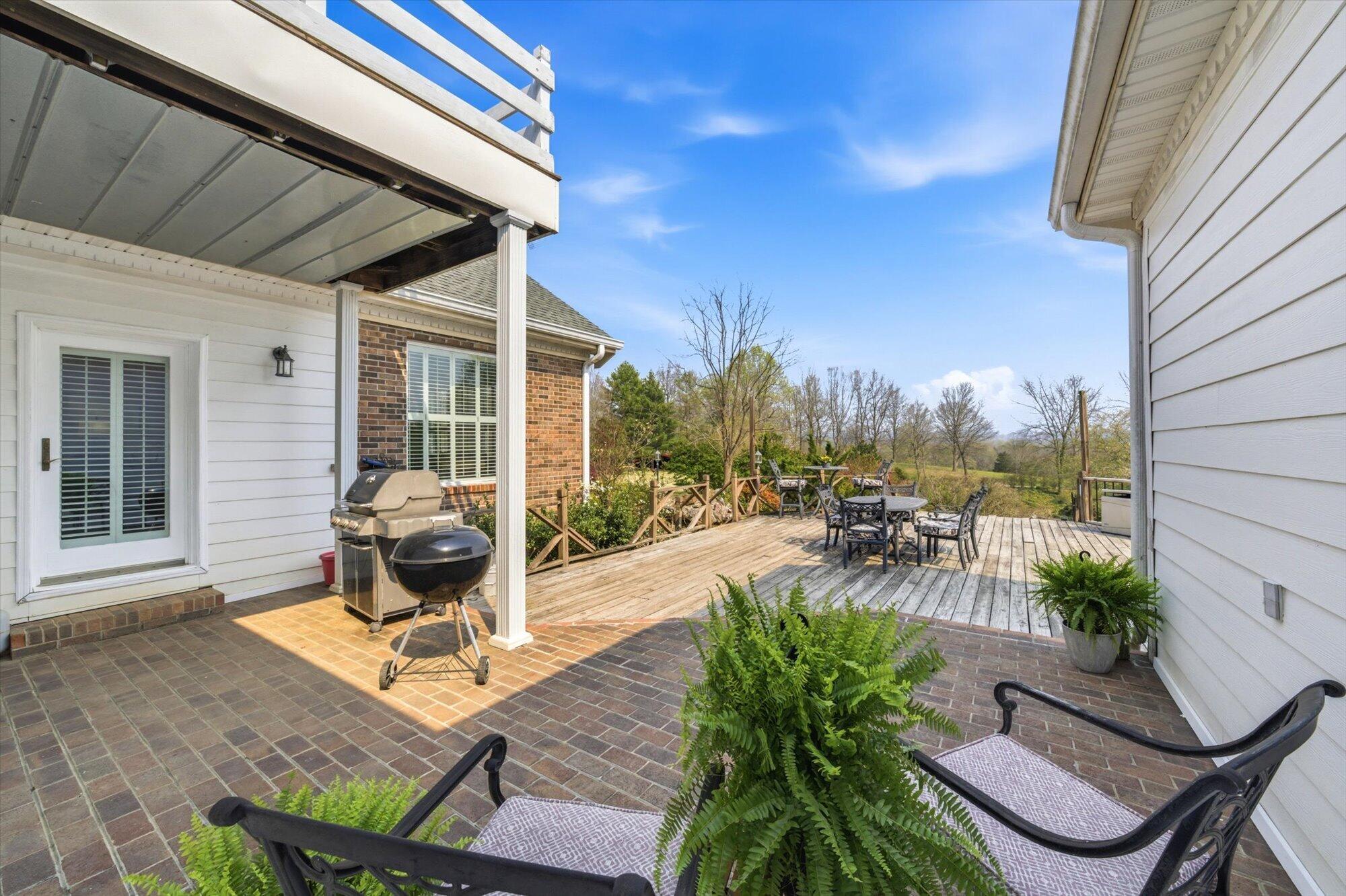 Athens, Tennessee, 37303, United States, 4 Bedrooms Bedrooms, ,4 BathroomsBathrooms,Residential,For Sale,2031458