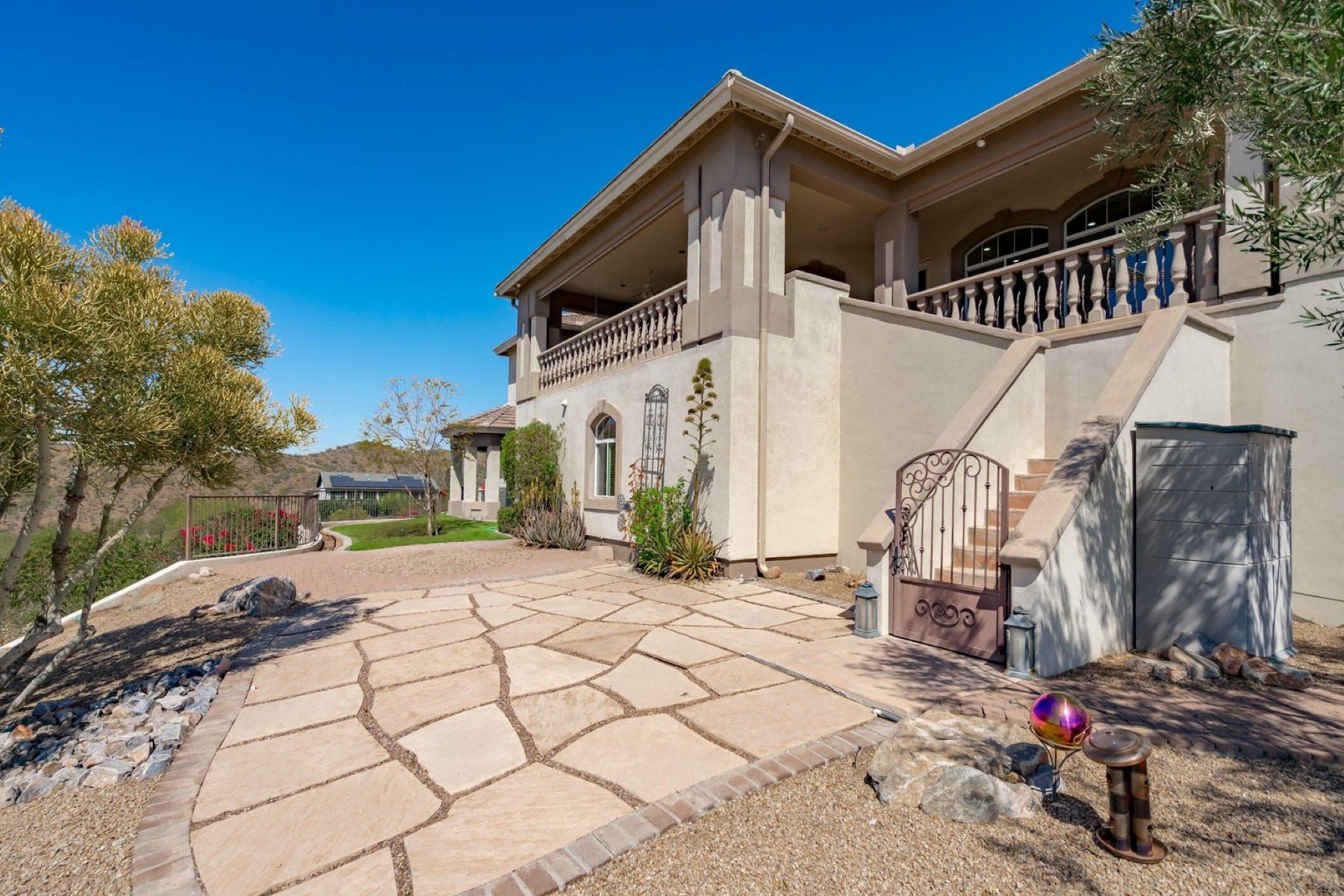  619 E Briles Road ¦Phoenix, AZ - 物件實景