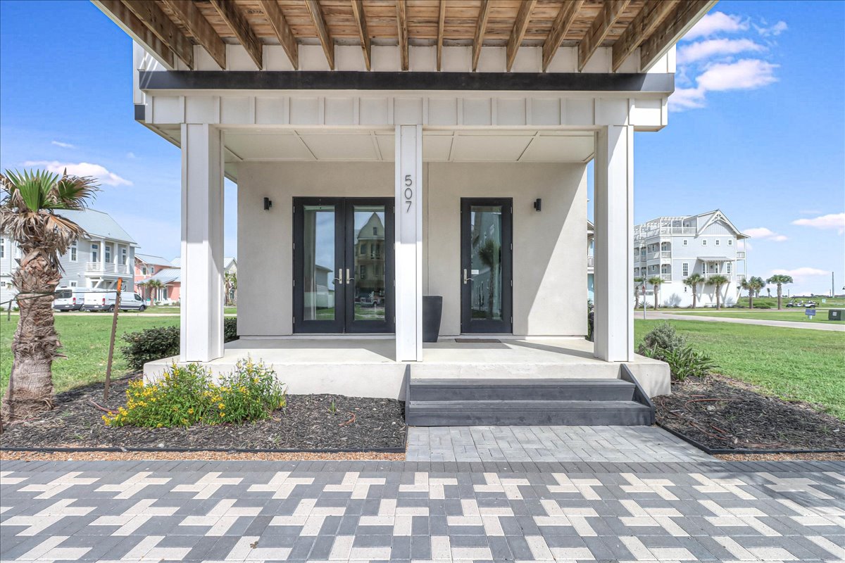 Port Aransas, Texas, 78373, United States, 3 Bedrooms Bedrooms, ,3 BathroomsBathrooms,Residential,For Sale,1979271