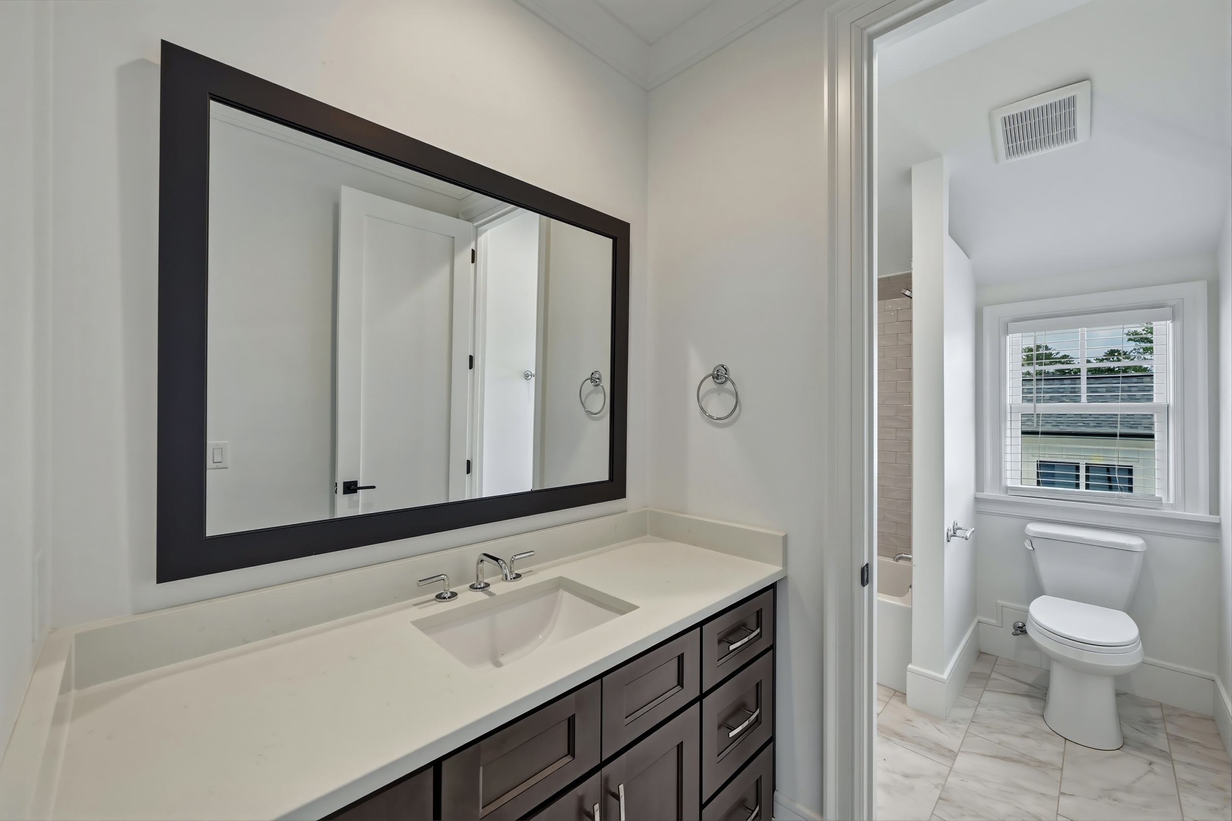  2721 Saint Marys Street, Raleigh, NC 27609 - 物件實景