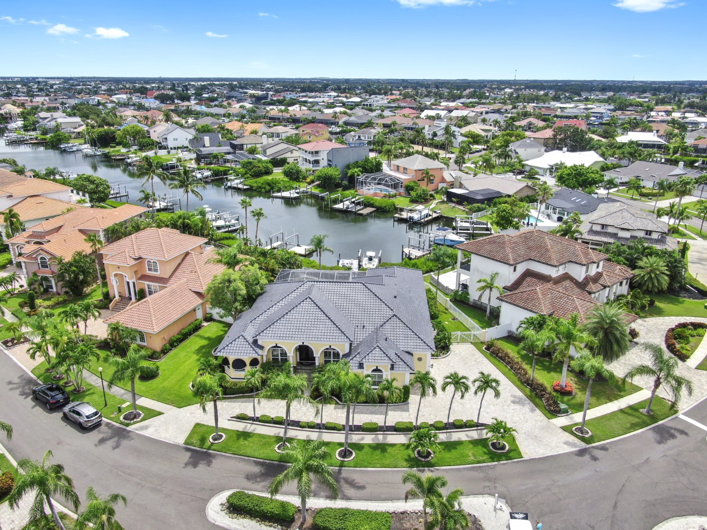 Apollo Beach, Florida, 33572, United States, 4 Bedrooms Bedrooms, ,4 BathroomsBathrooms,Residential,For Sale,1982499