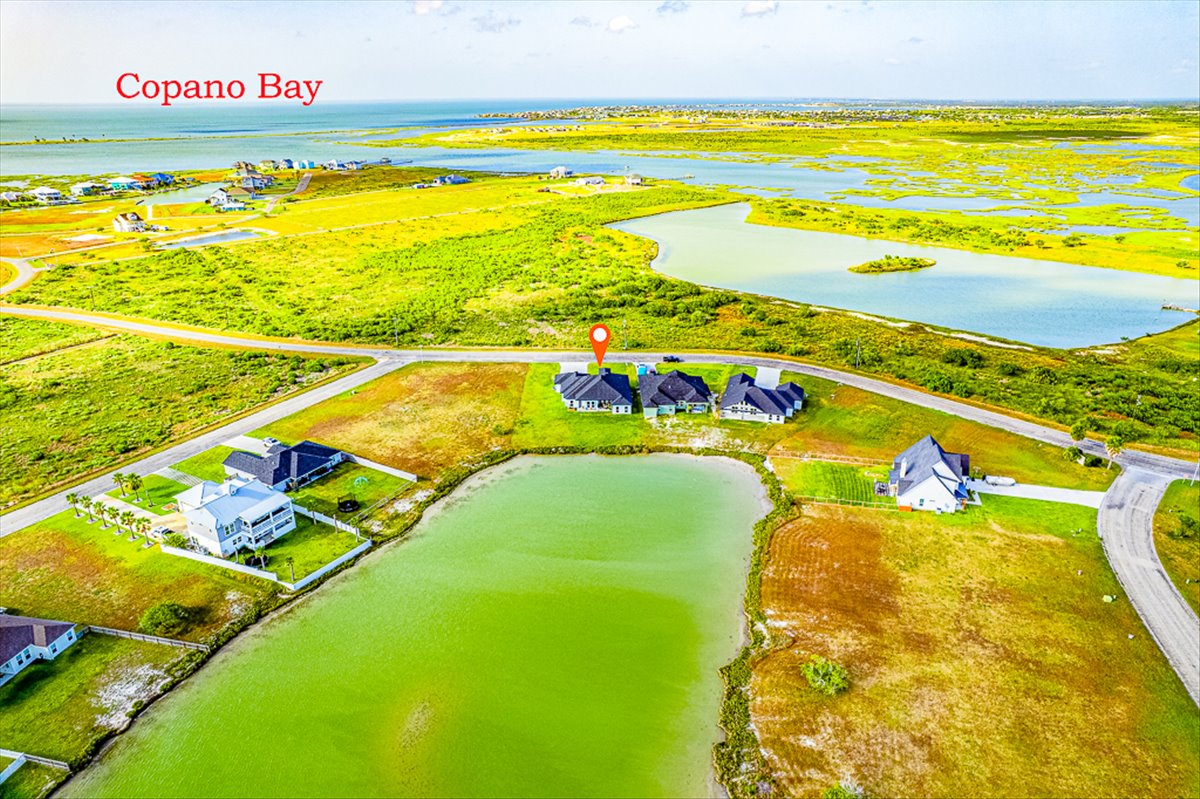 Rockport, Texas, 78382, United States, 5 Bedrooms Bedrooms, ,4 BathroomsBathrooms,Residential,For Sale,1906420