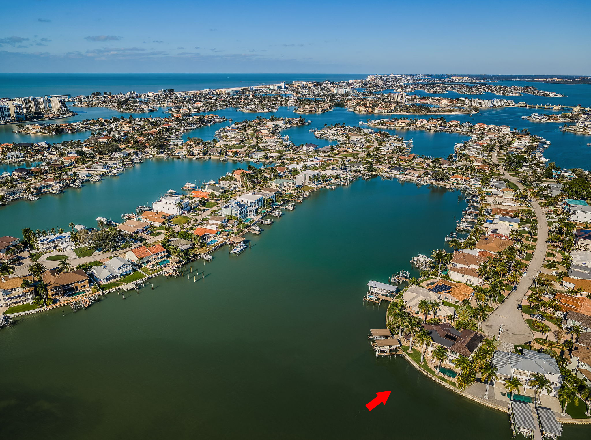 St Petersburg, Florida, 33707, United States, 5 Bedrooms Bedrooms, ,5 BathroomsBathrooms,Residential,For Sale,2007772