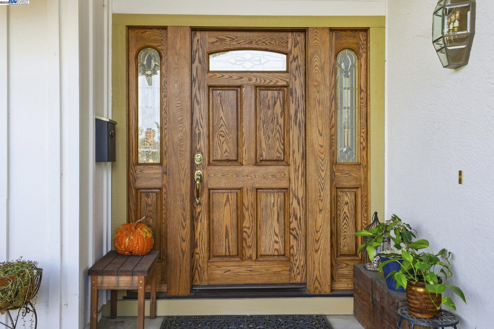 Pleasanton, California, 94566, United States, 4 Bedrooms Bedrooms, ,2 BathroomsBathrooms,Residential,For Sale,1988174