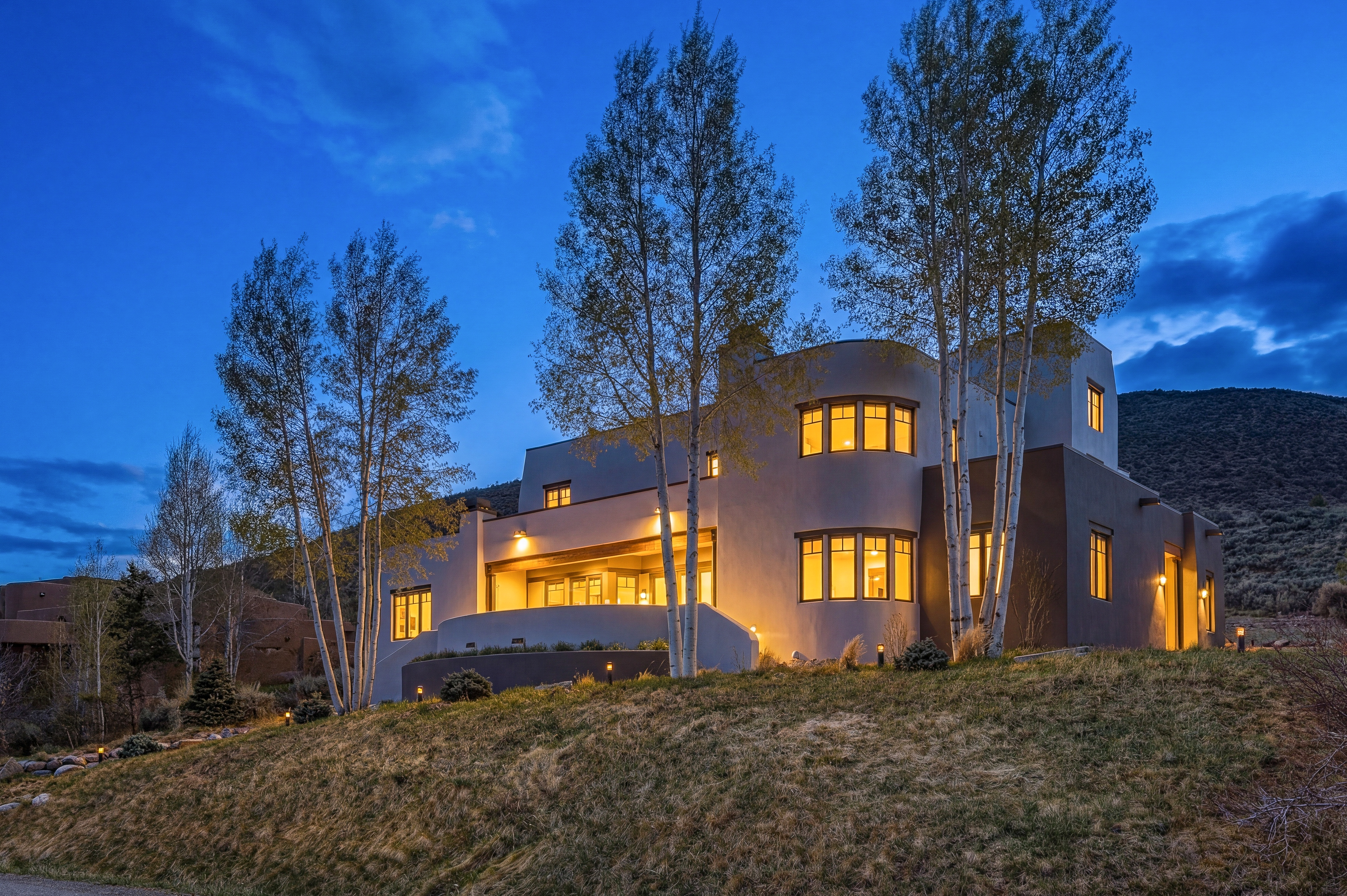  Contemporary Mountain Living - 物件實景